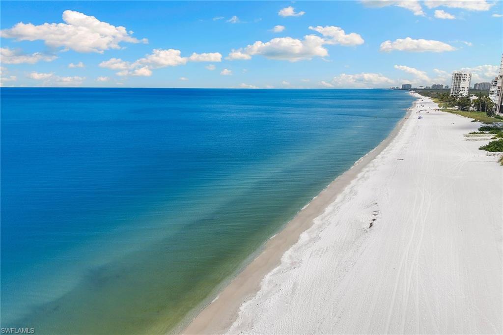 4551 Gulf Shore BLVD N # 400