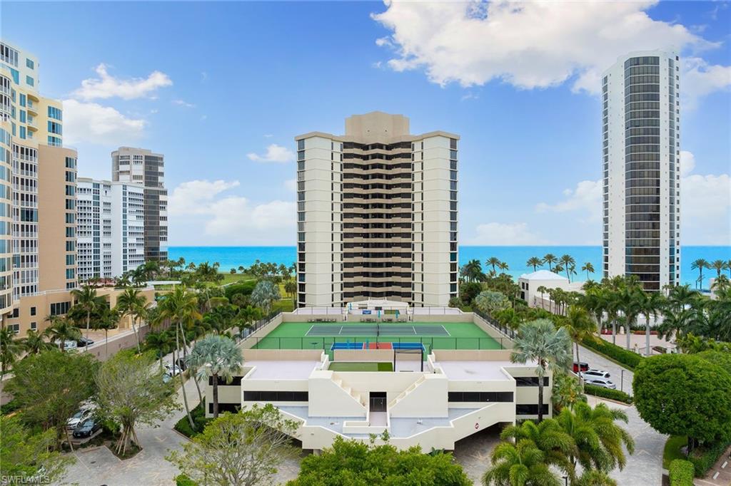 4551 Gulf Shore BLVD N # 400
