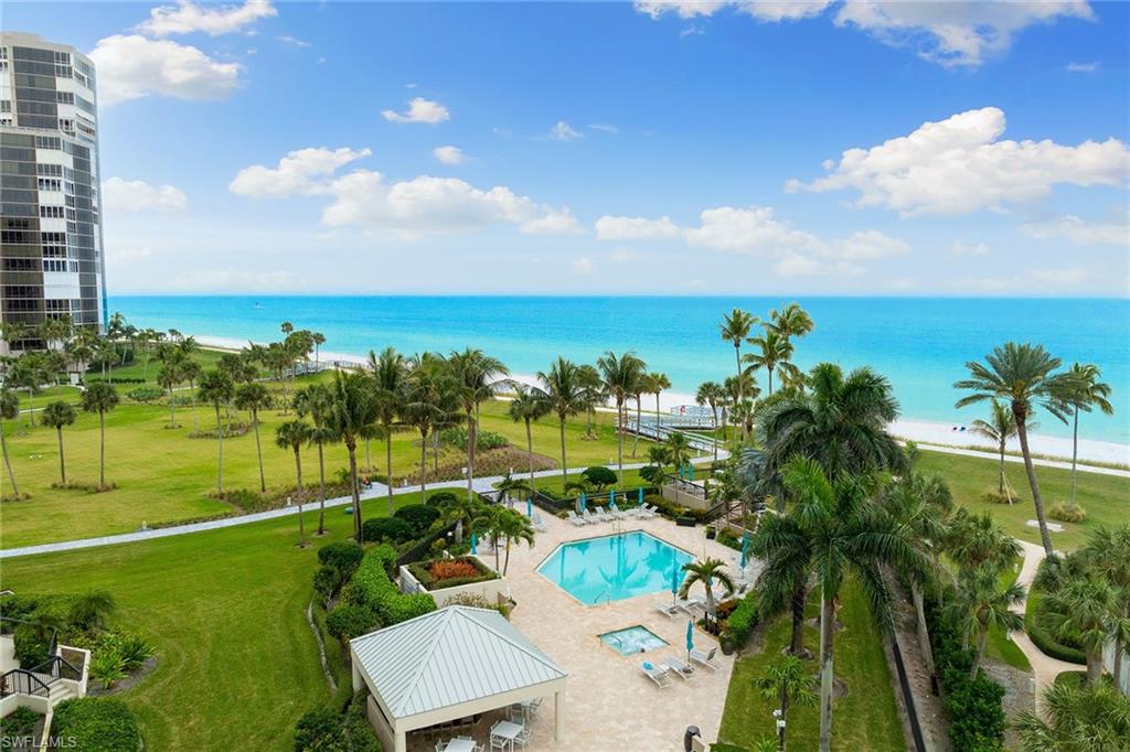 4551 Gulf Shore BLVD N # 400