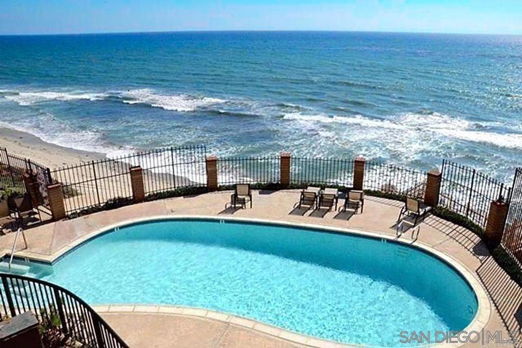 190 Del Mar Shores Terrace 74