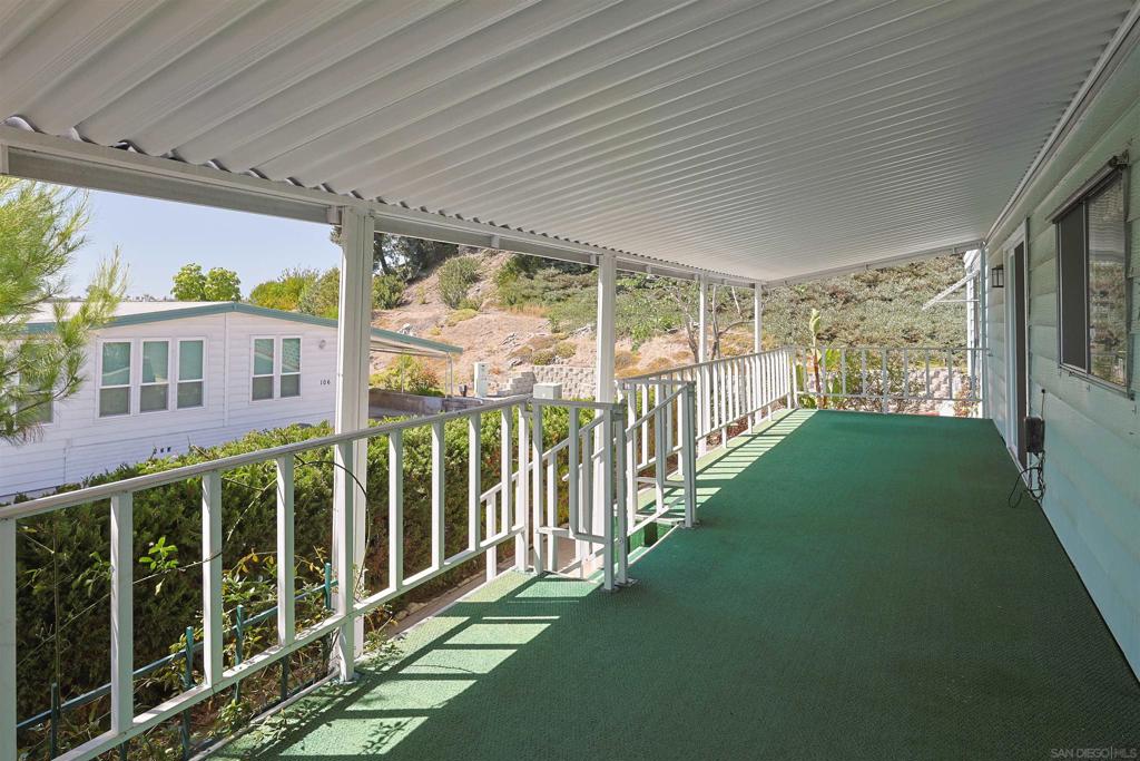 275 S Worthington St 105