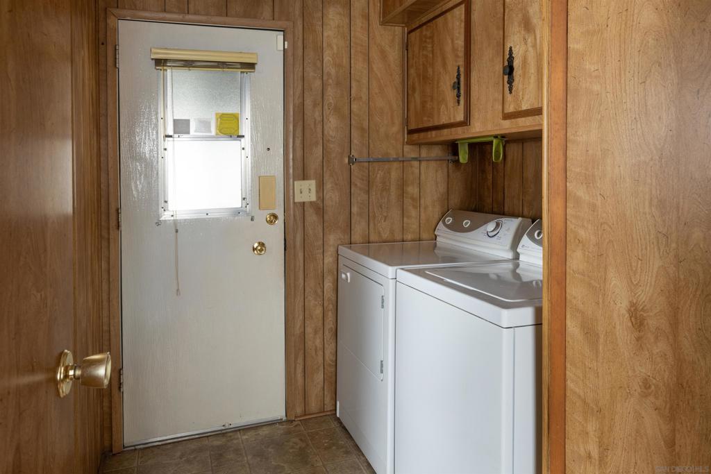 275 S Worthington St 105