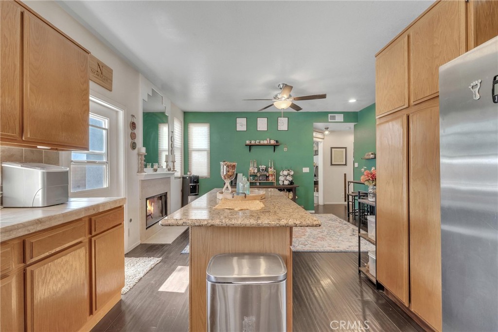 2532 Summerchase Avenue