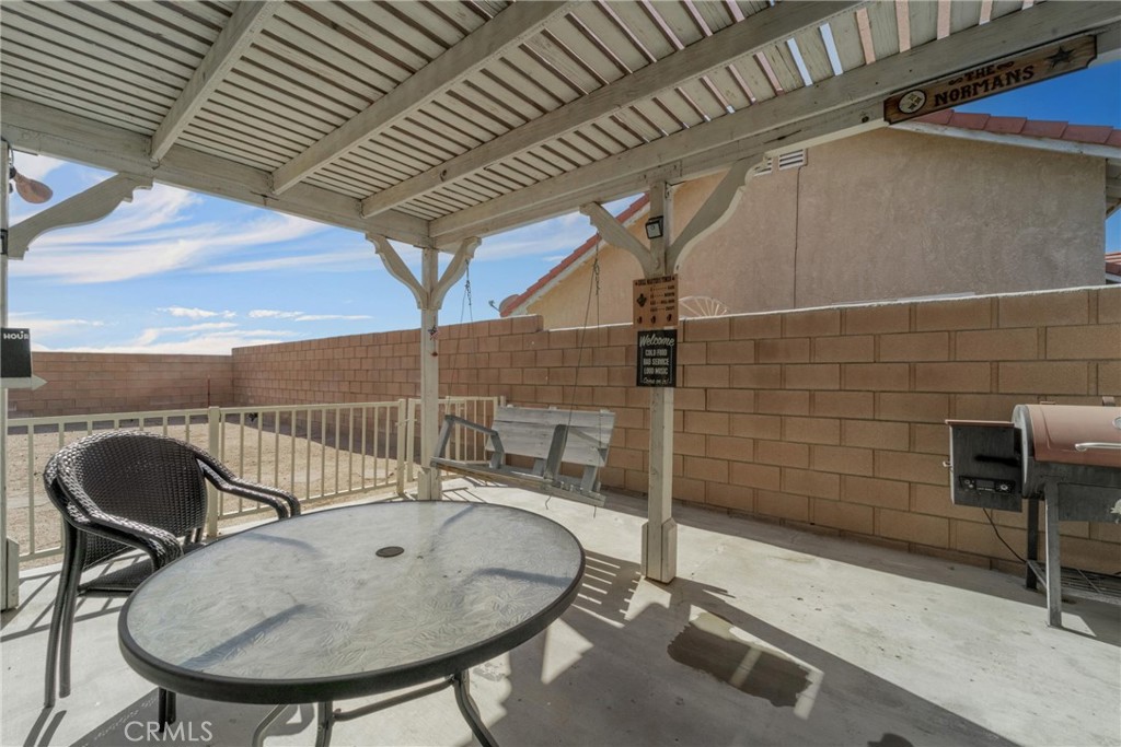 2532 Summerchase Avenue