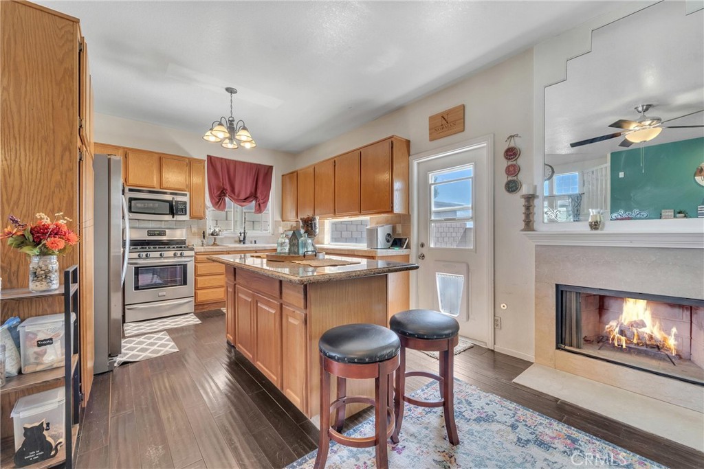 2532 Summerchase Avenue