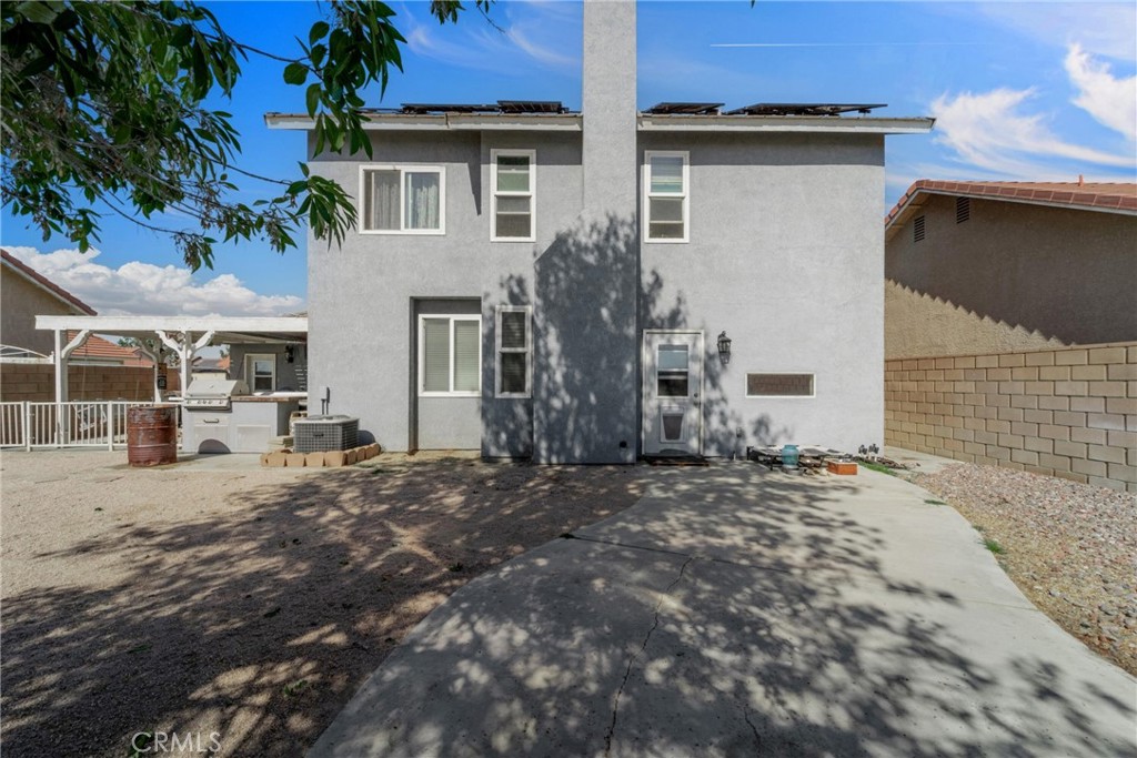 2532 Summerchase Avenue