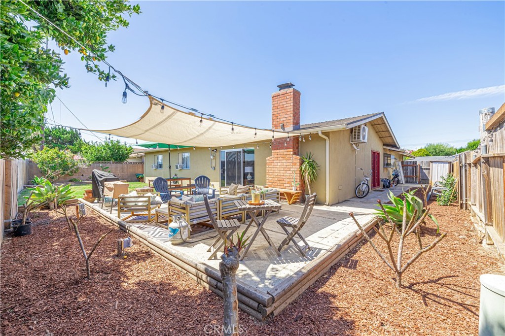 906 Logan Avenue