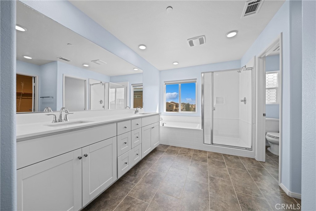 40238 Peonza Lane
