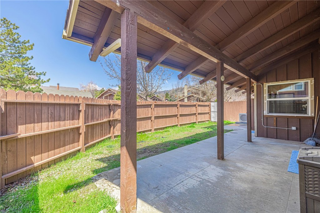 32 Meadow Lakes Drive