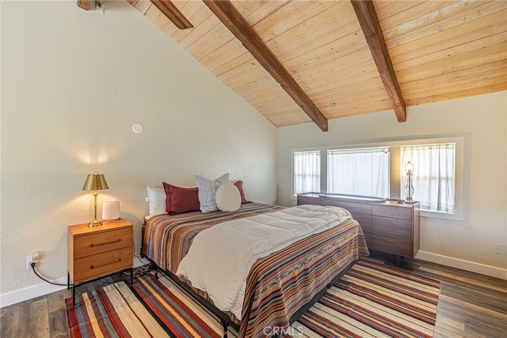 32 Meadow Lakes Drive