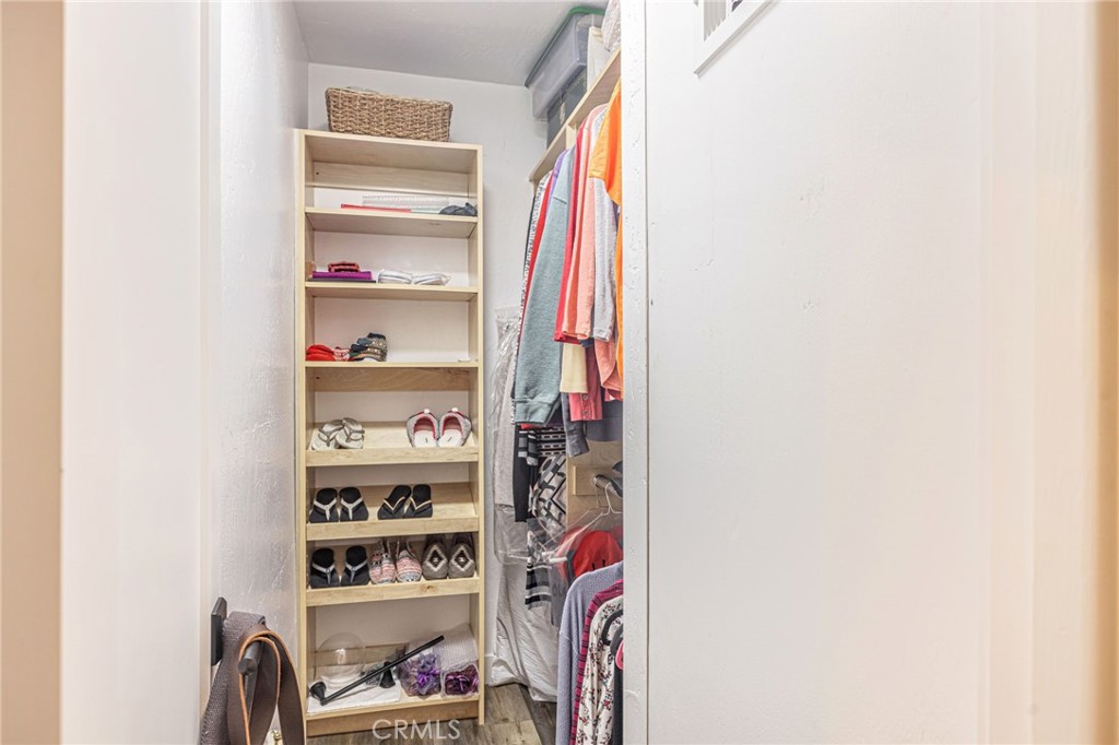 32 Meadow Lakes Drive