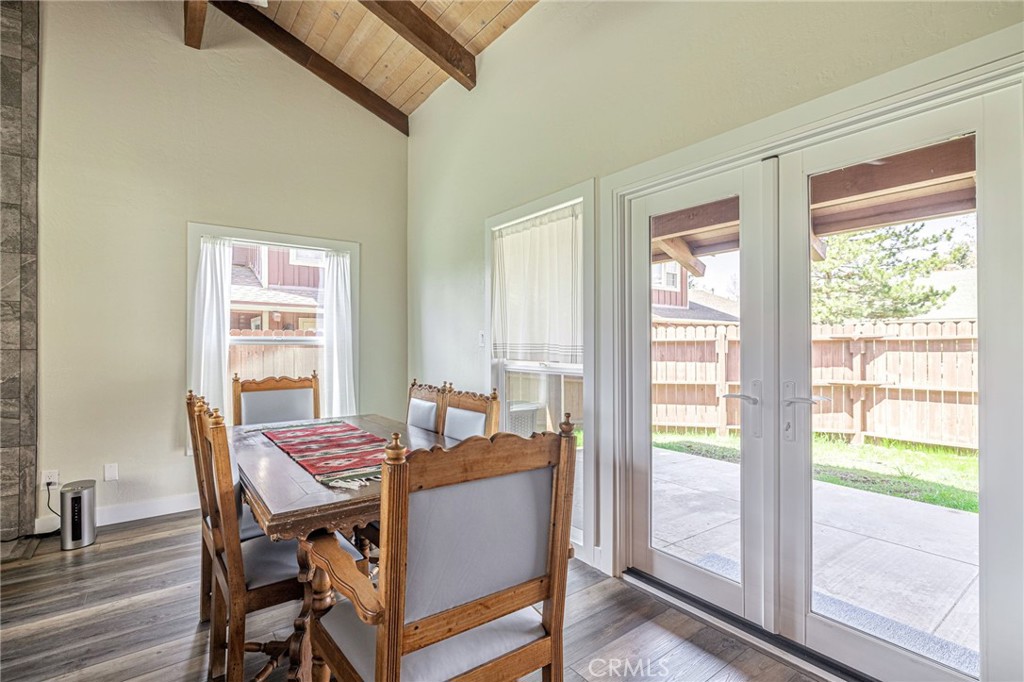 32 Meadow Lakes Drive