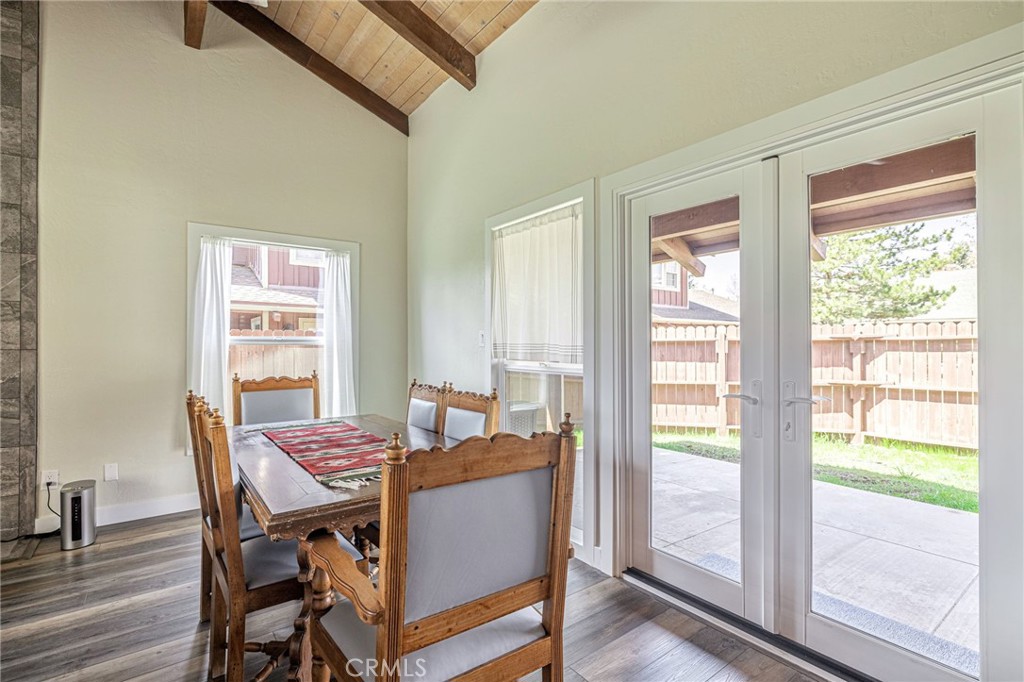 32 Meadow Lakes Drive