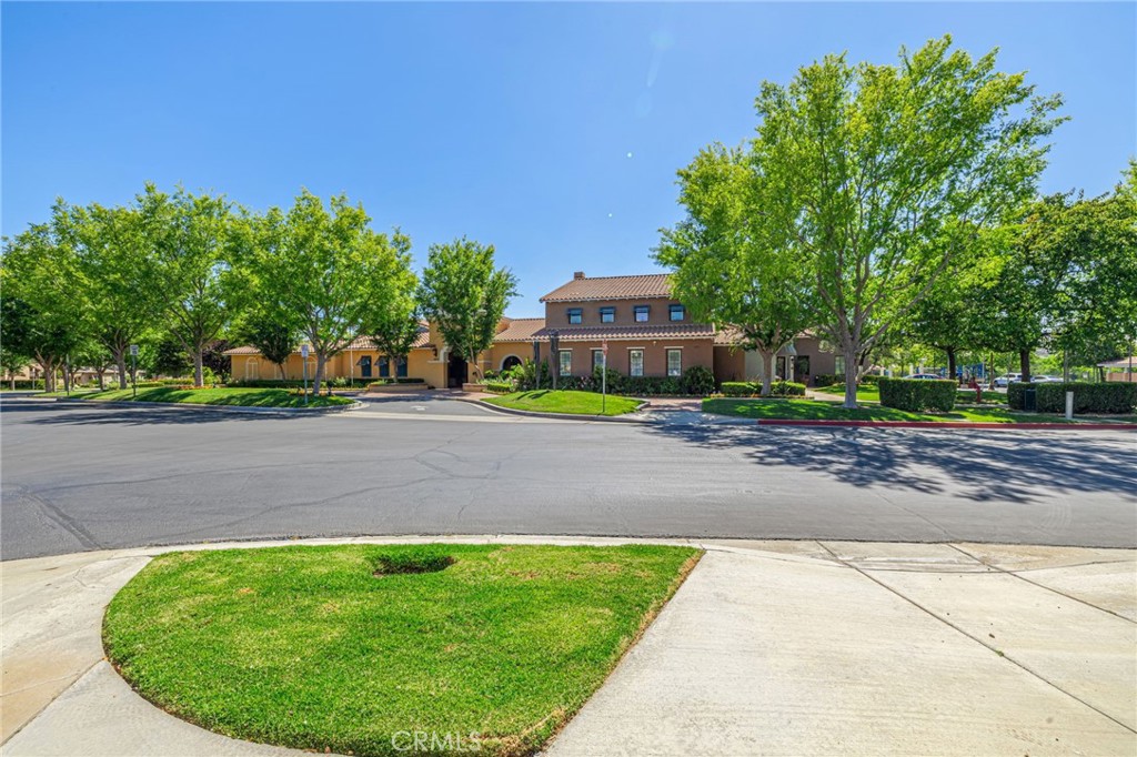 23785 Western Cedar Court