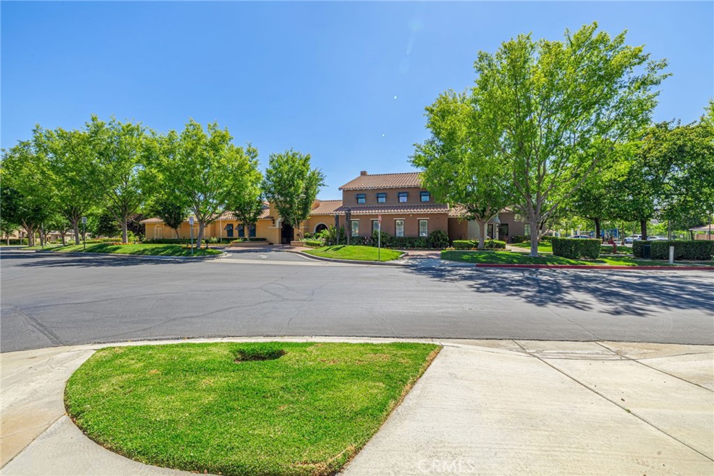 23785 Western Cedar Court