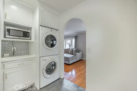 14614 Runnymede Street