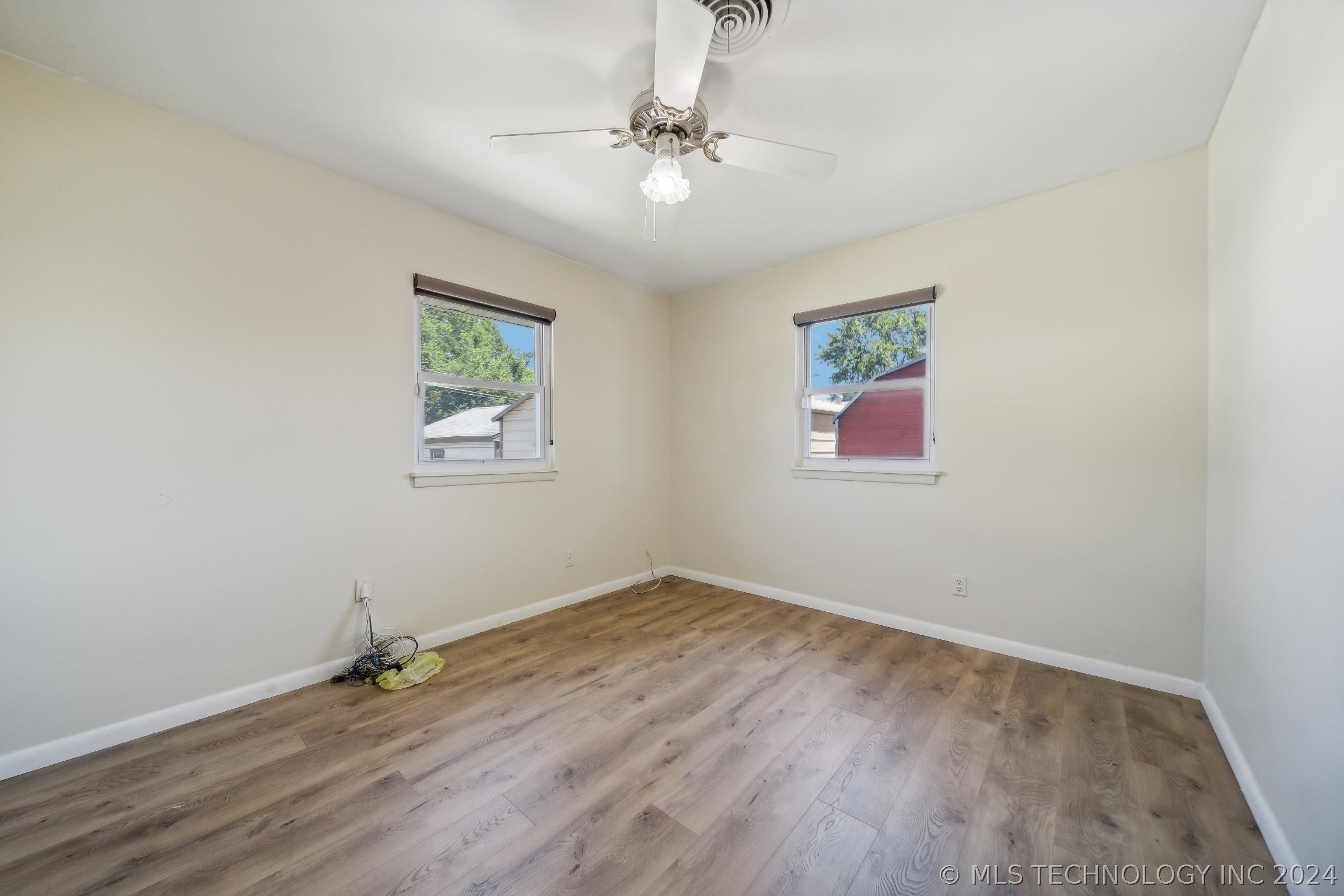 1507 N College Avenue