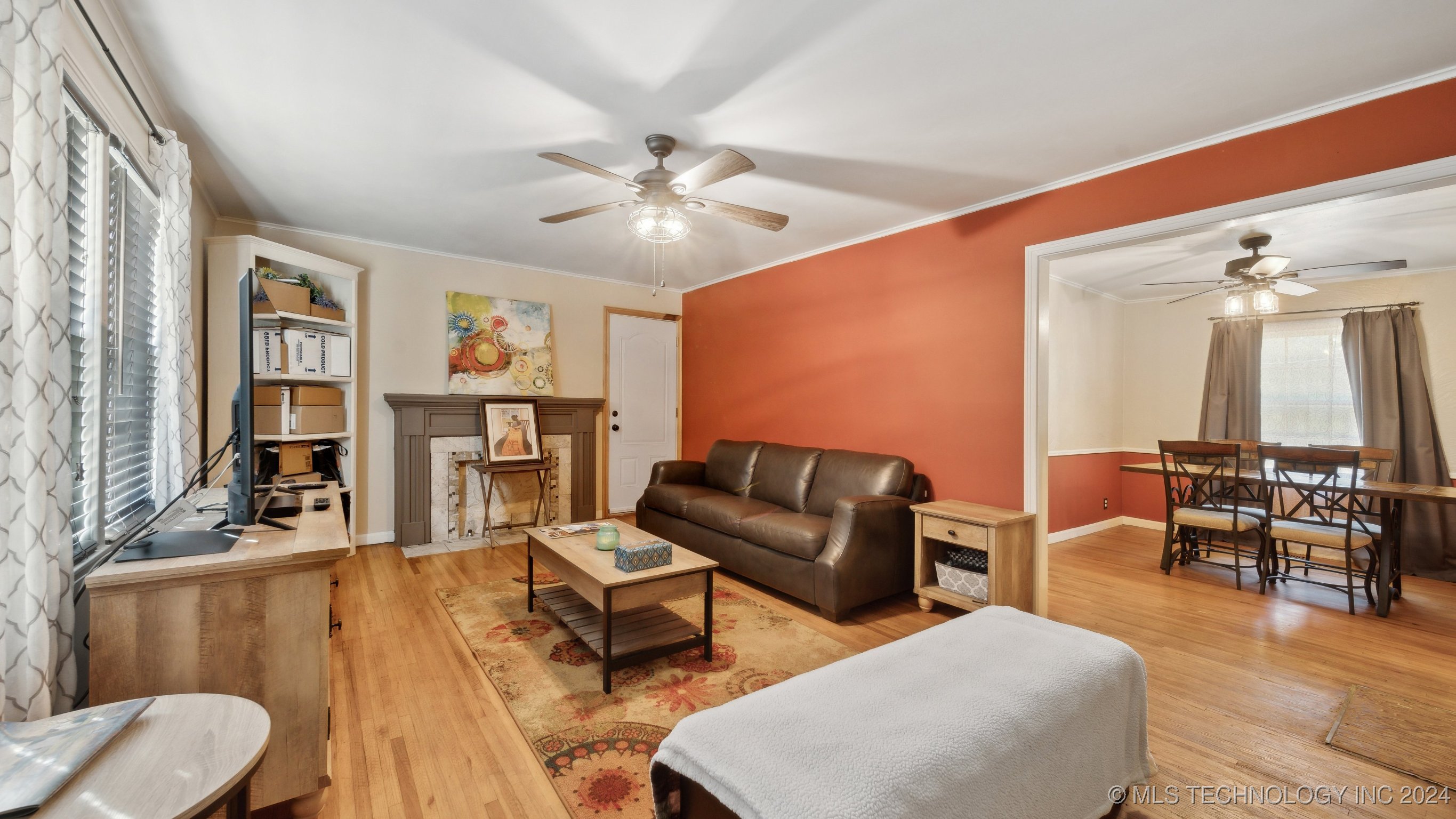 5917 E 4th Place