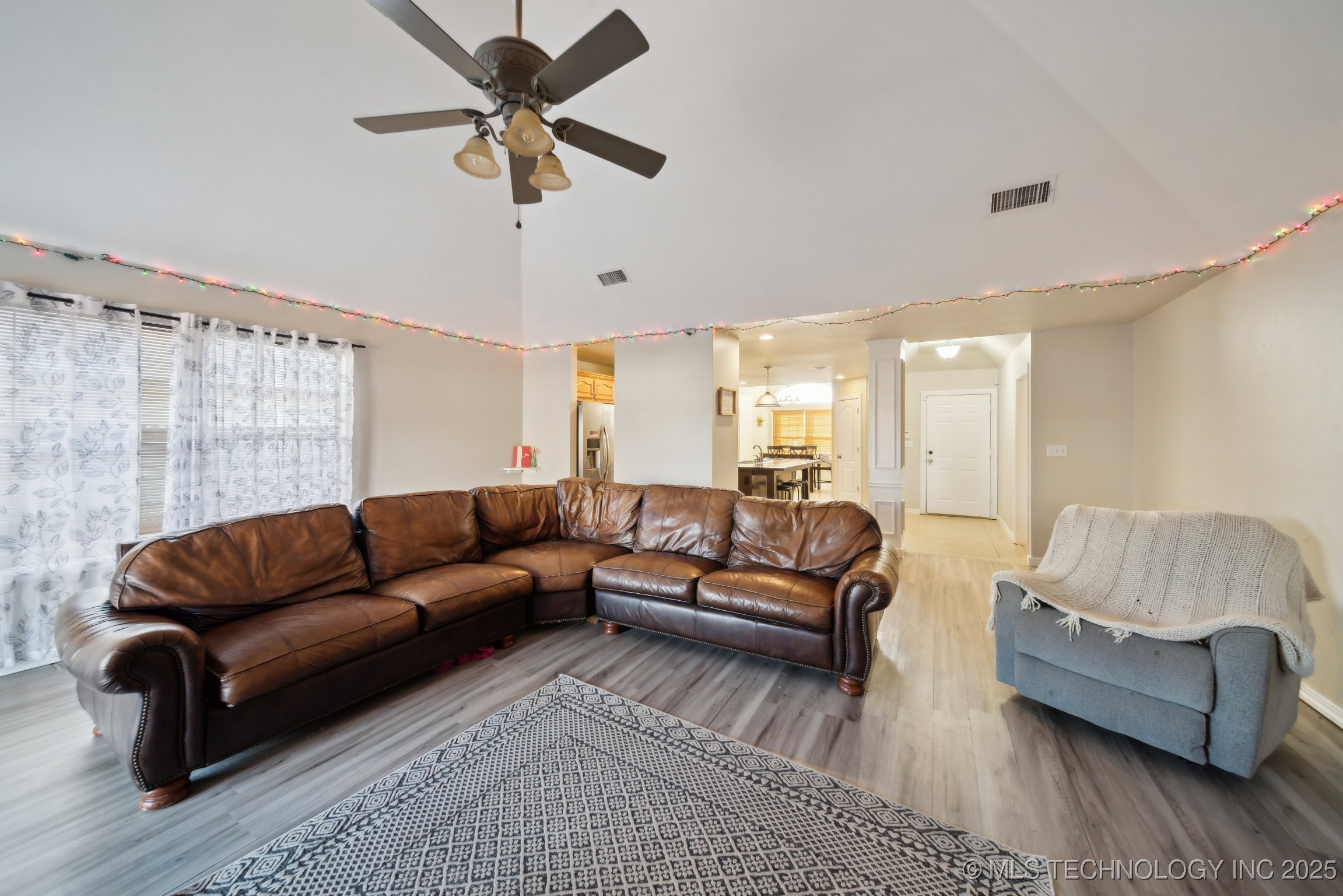112 E Granger Place