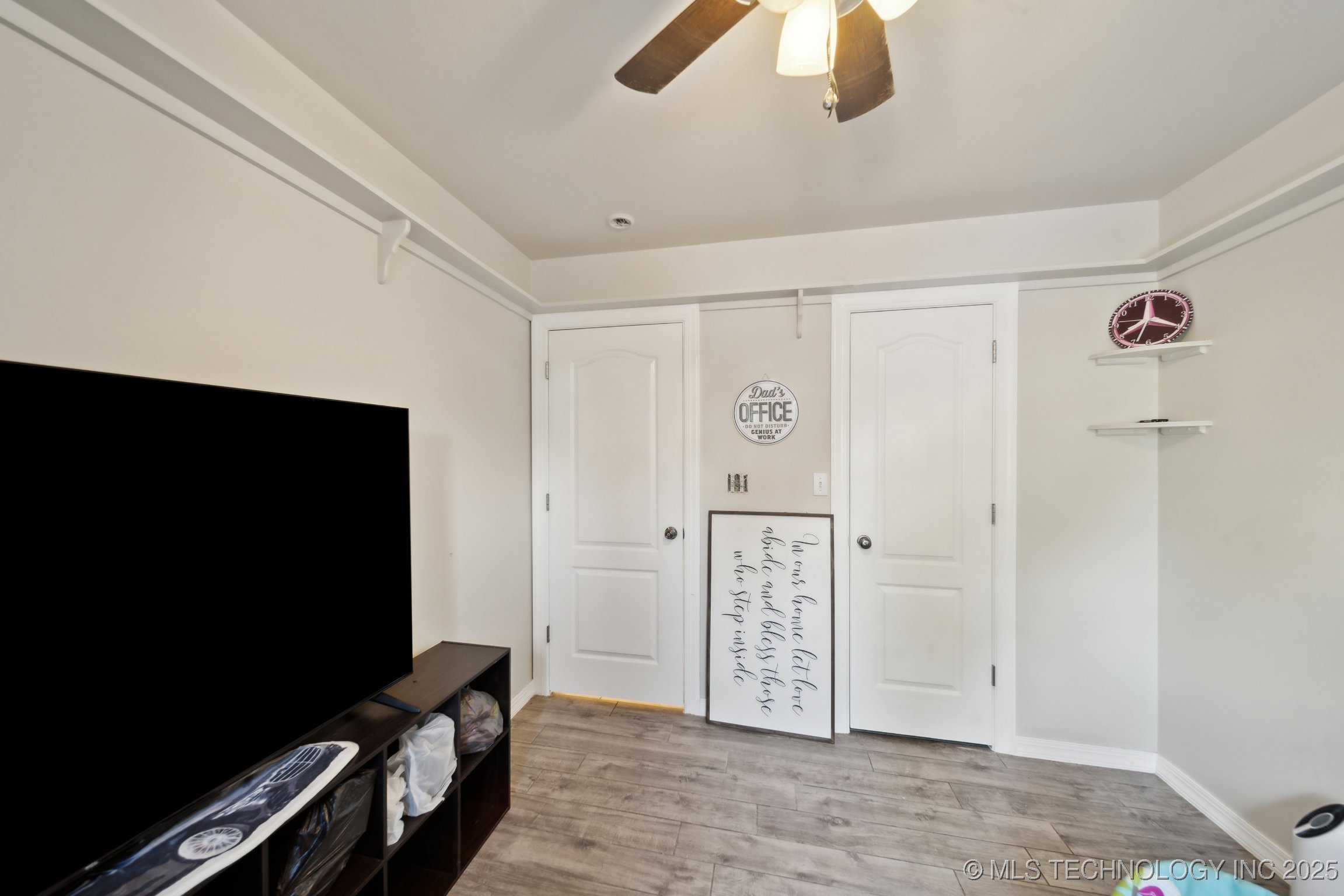 112 E Granger Place