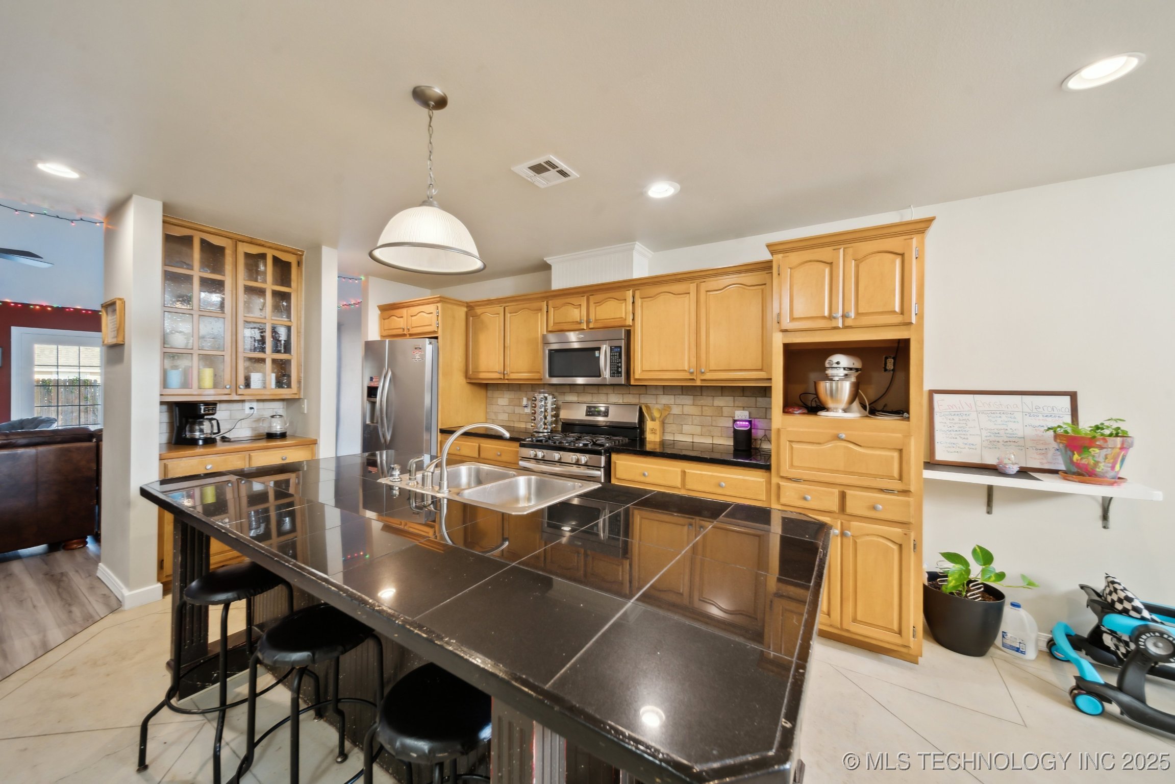 112 E Granger Place