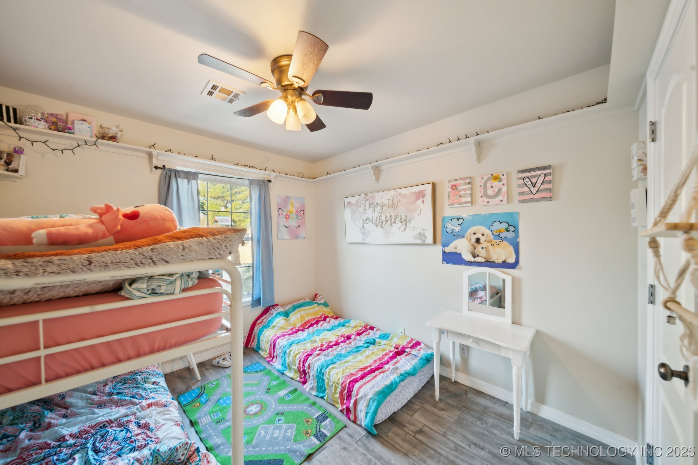 112 E Granger Place