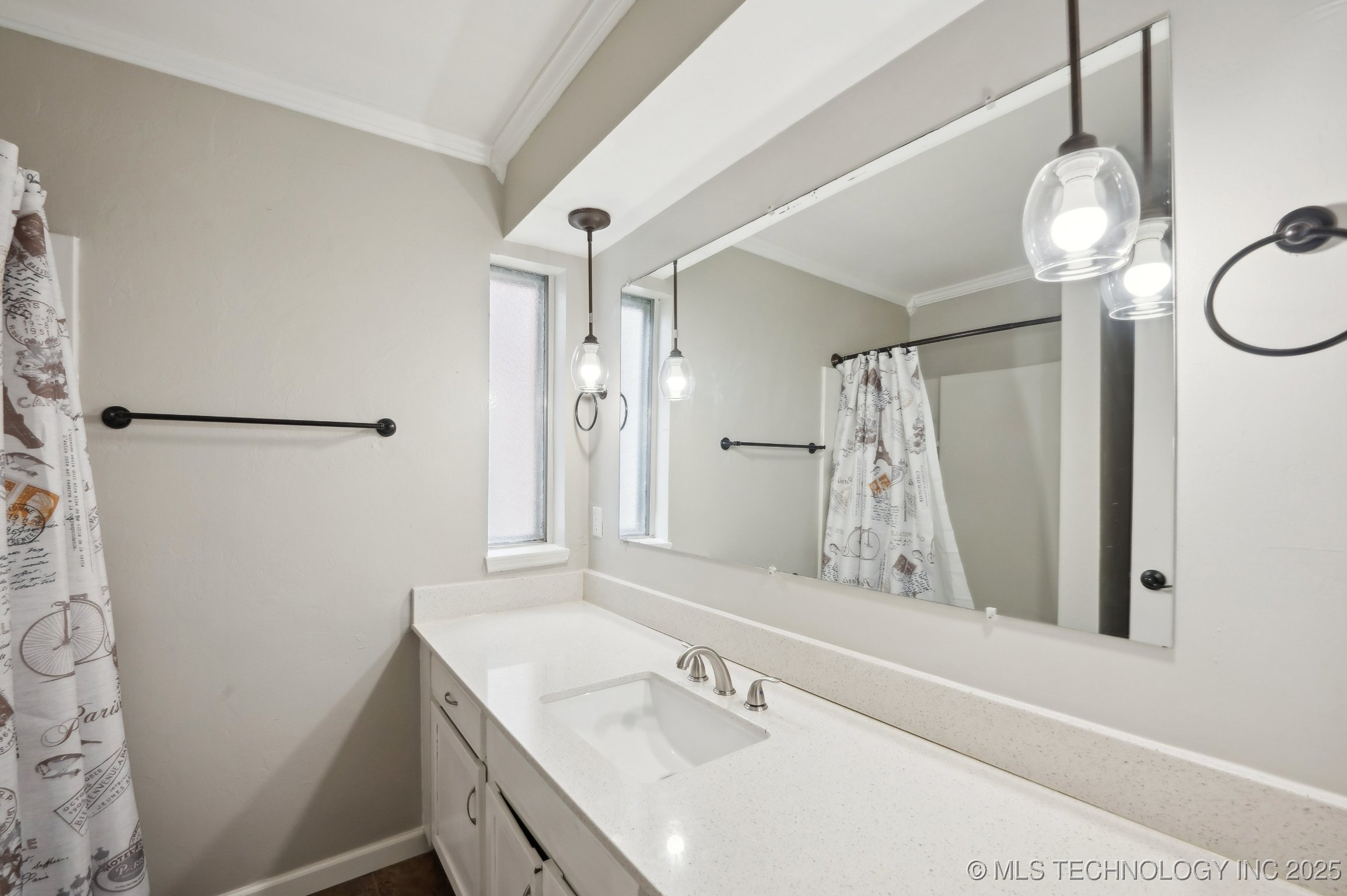 4313 E 68th Street 518