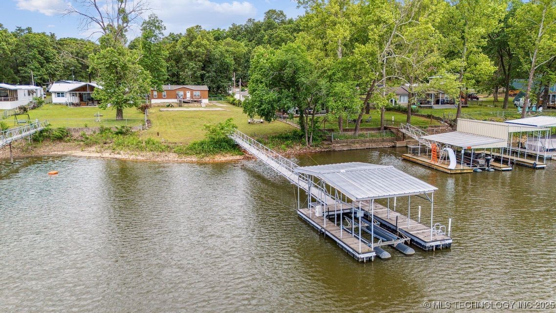 150 Private Road 121
