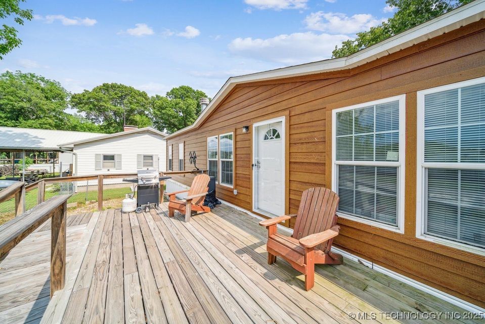 150 Private Road 121