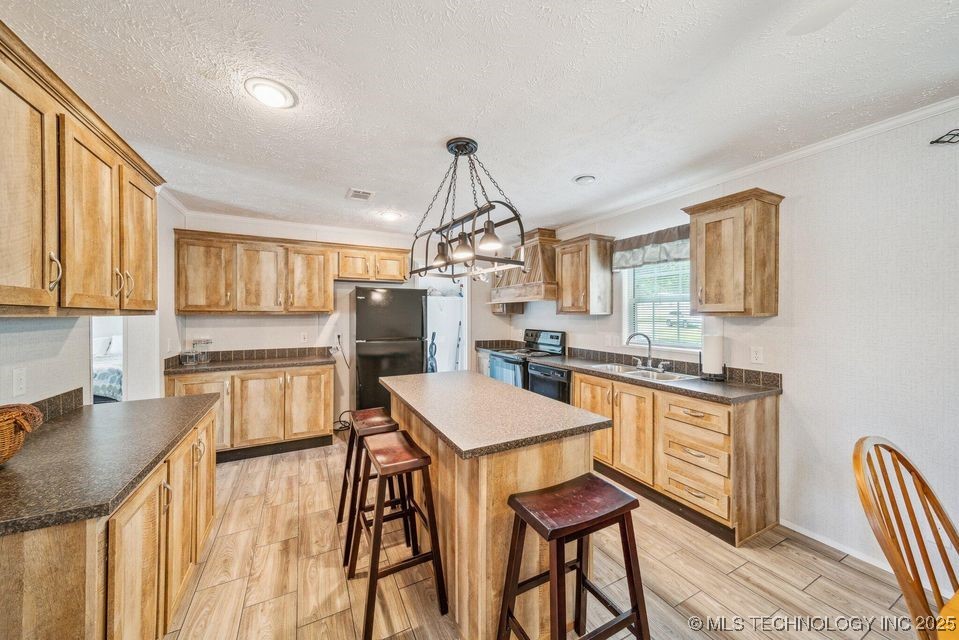 150 Private Road 121