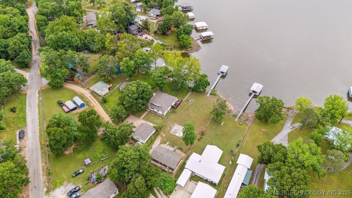 150 Private Road 121
