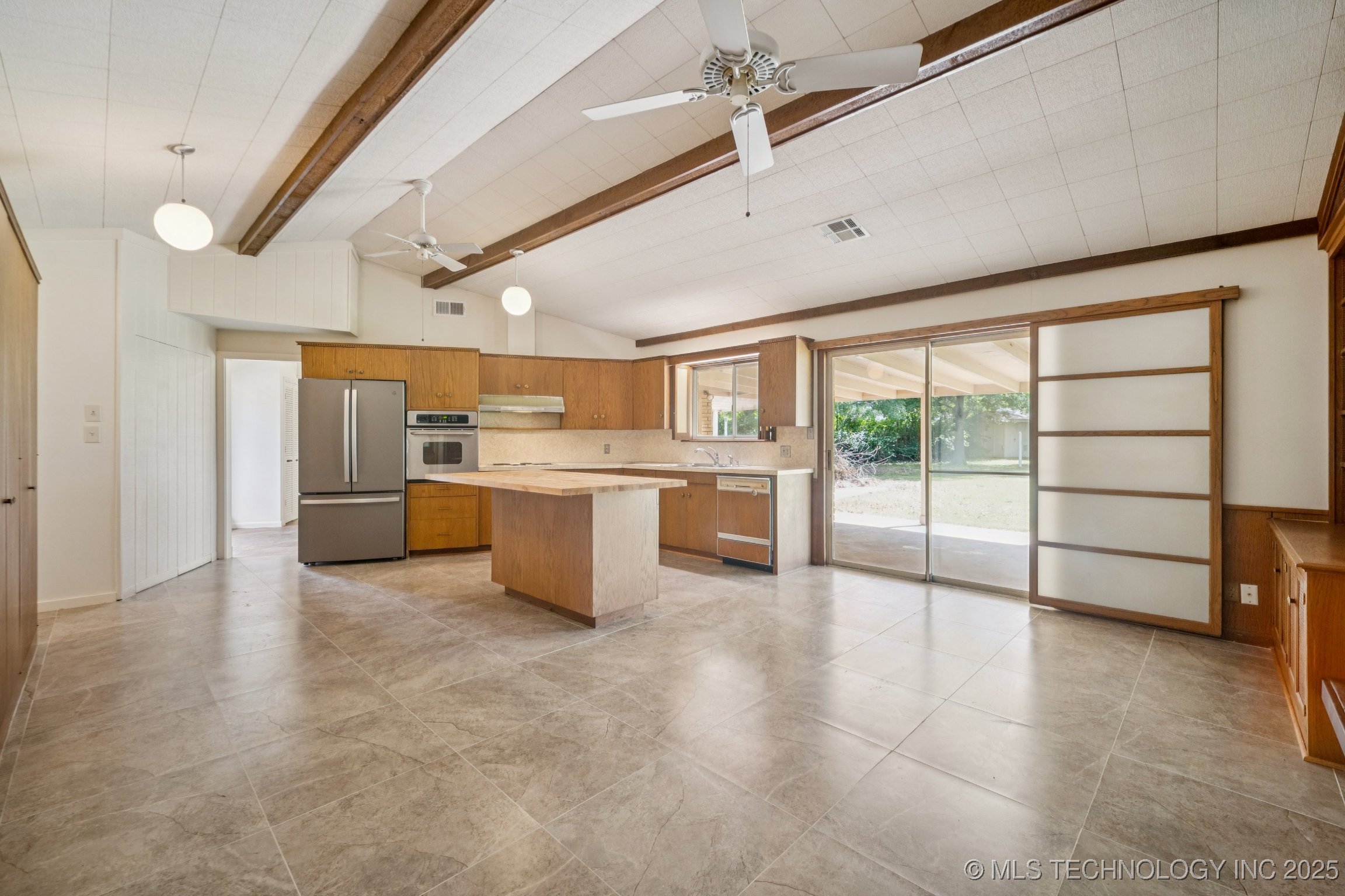 1234 S 101st East Avenue