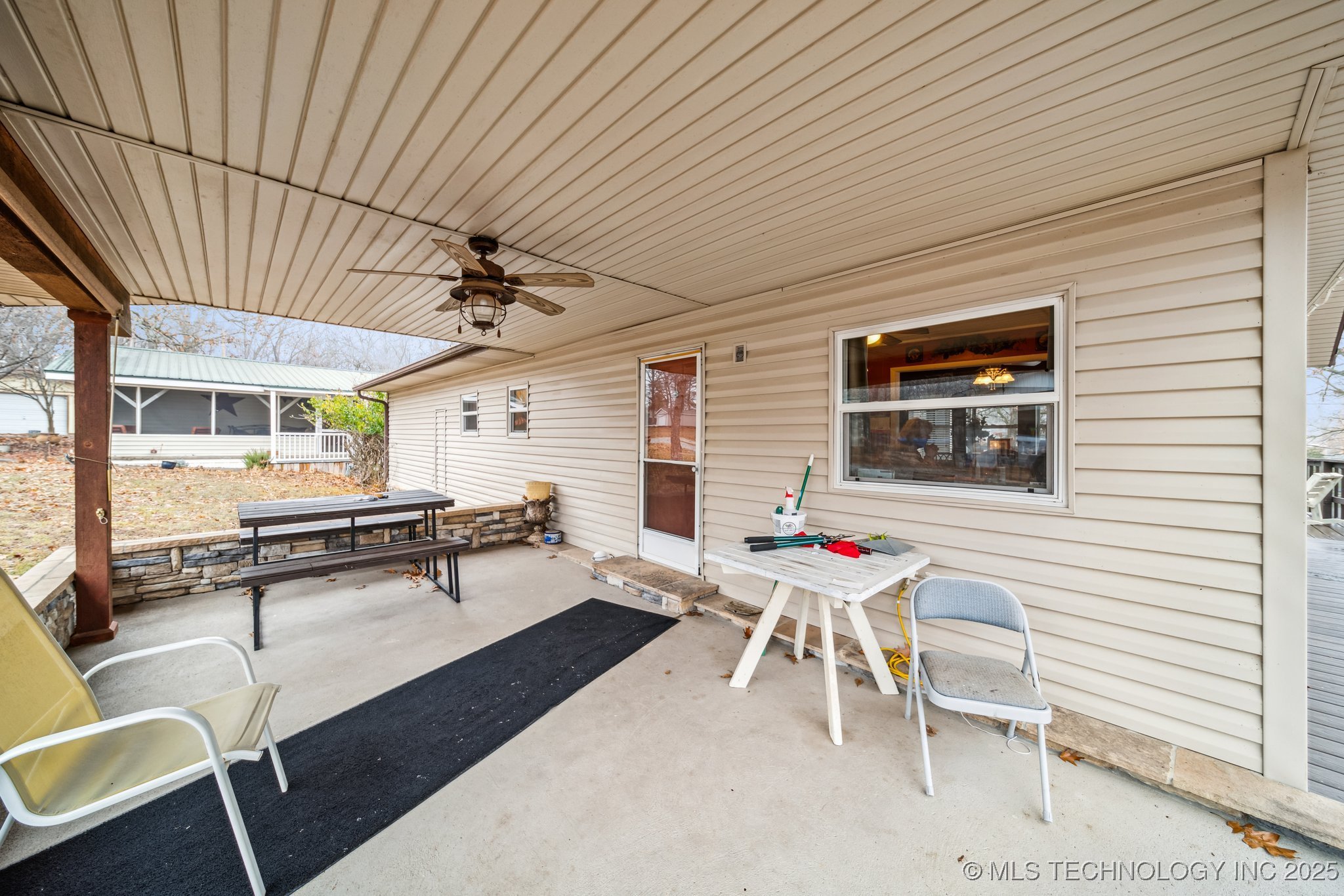 2219 Hart Cove Drive