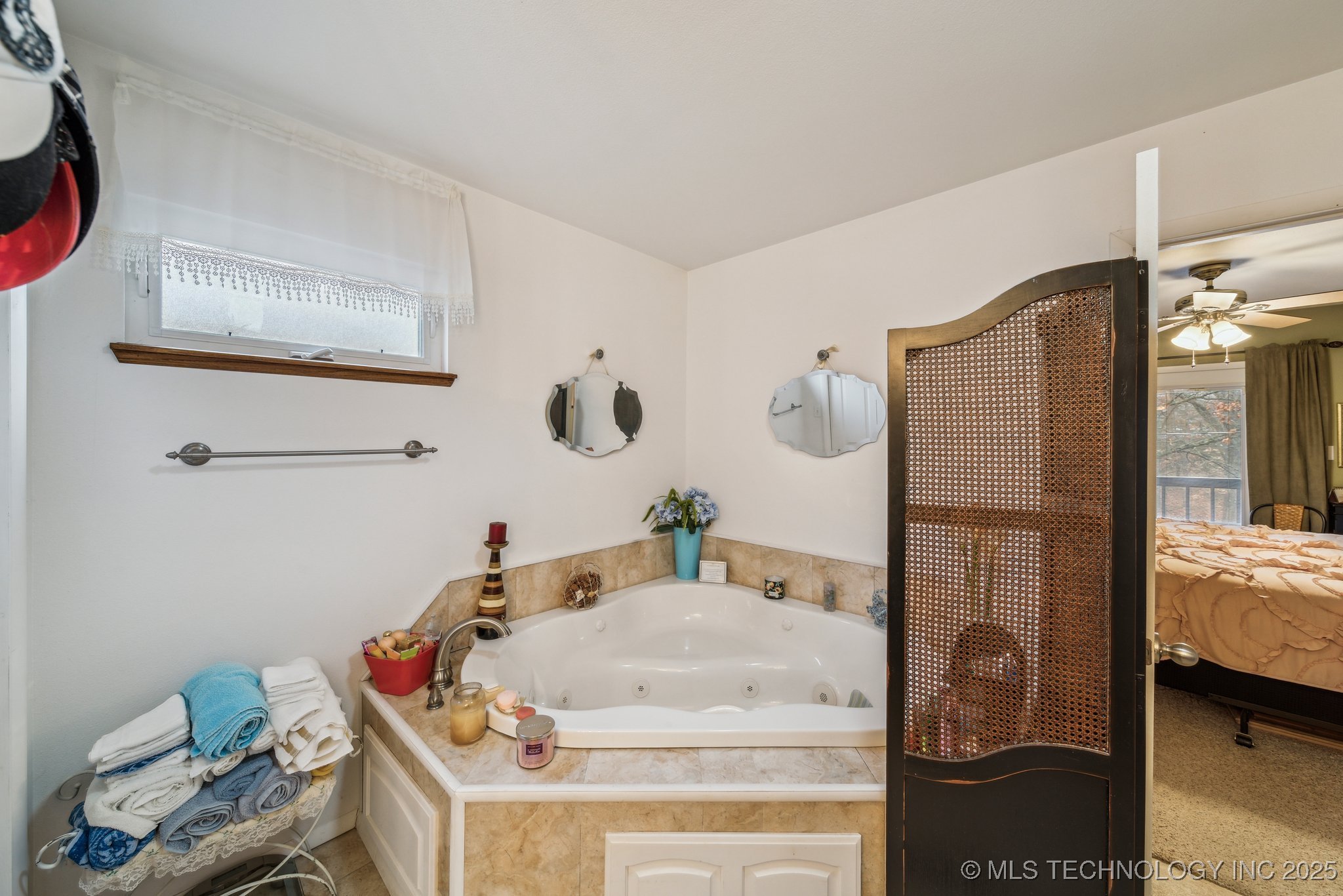 2219 Hart Cove Drive