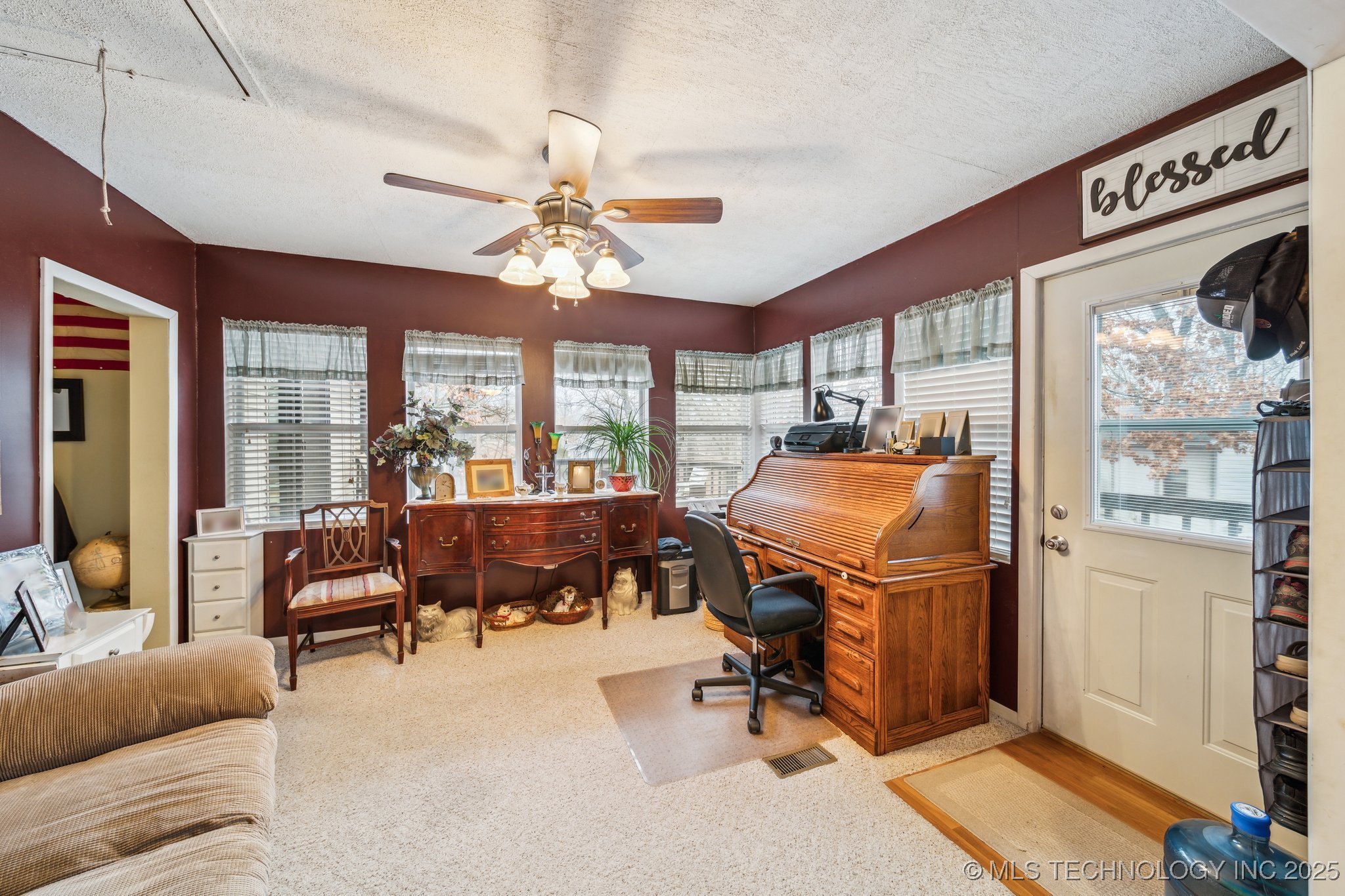 2219 Hart Cove Drive