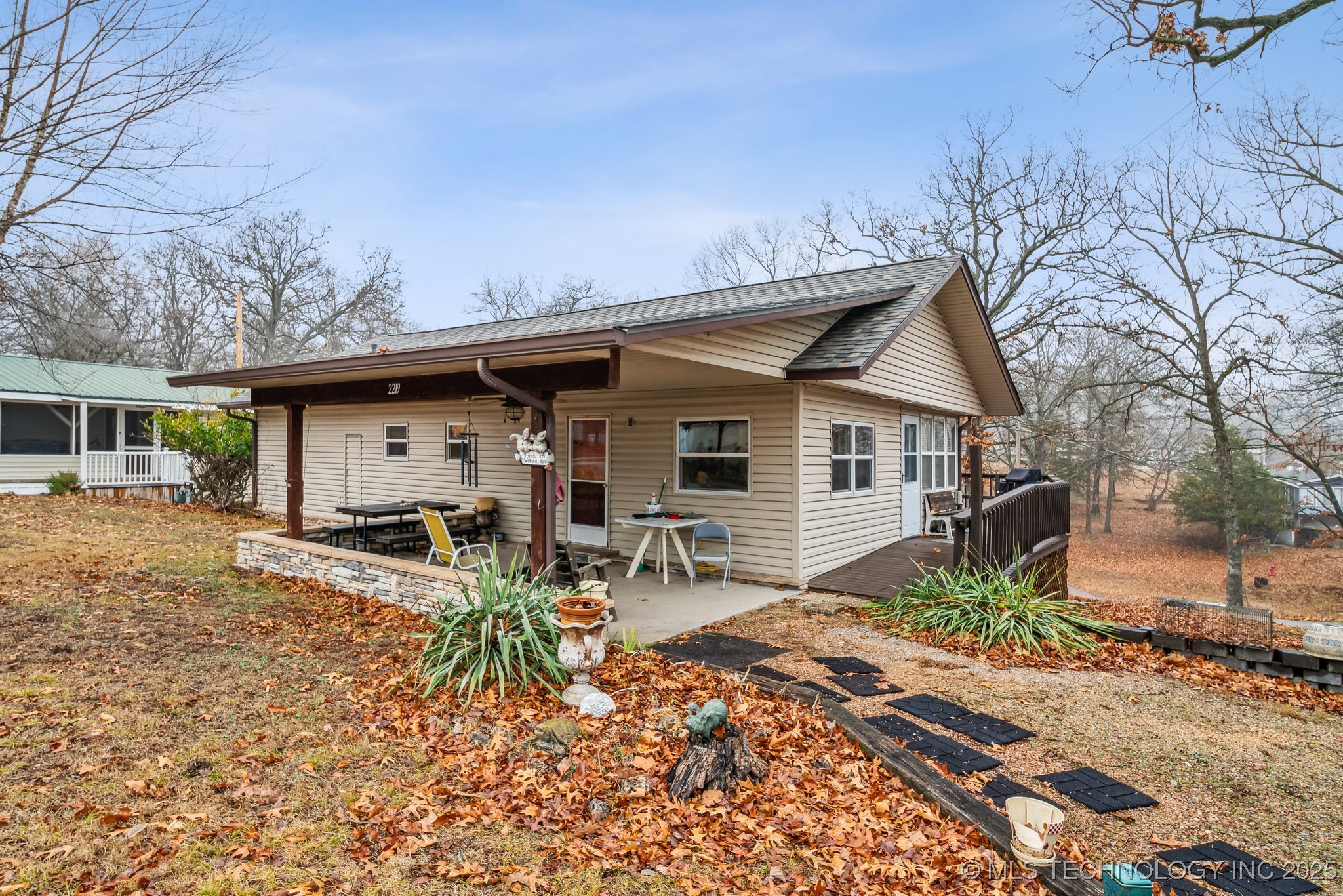 2219 Hart Cove Drive