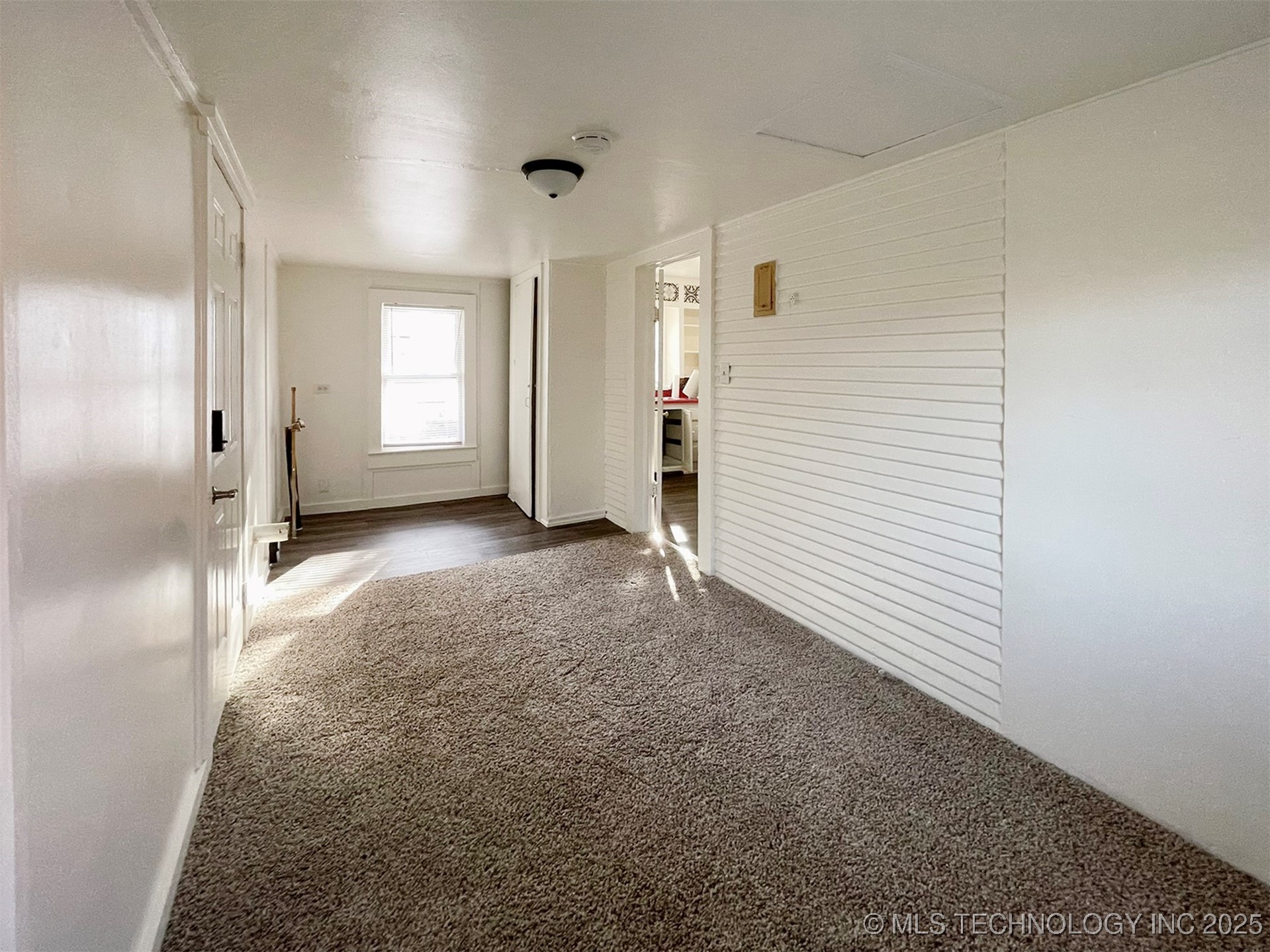 61 N Florence Avenue