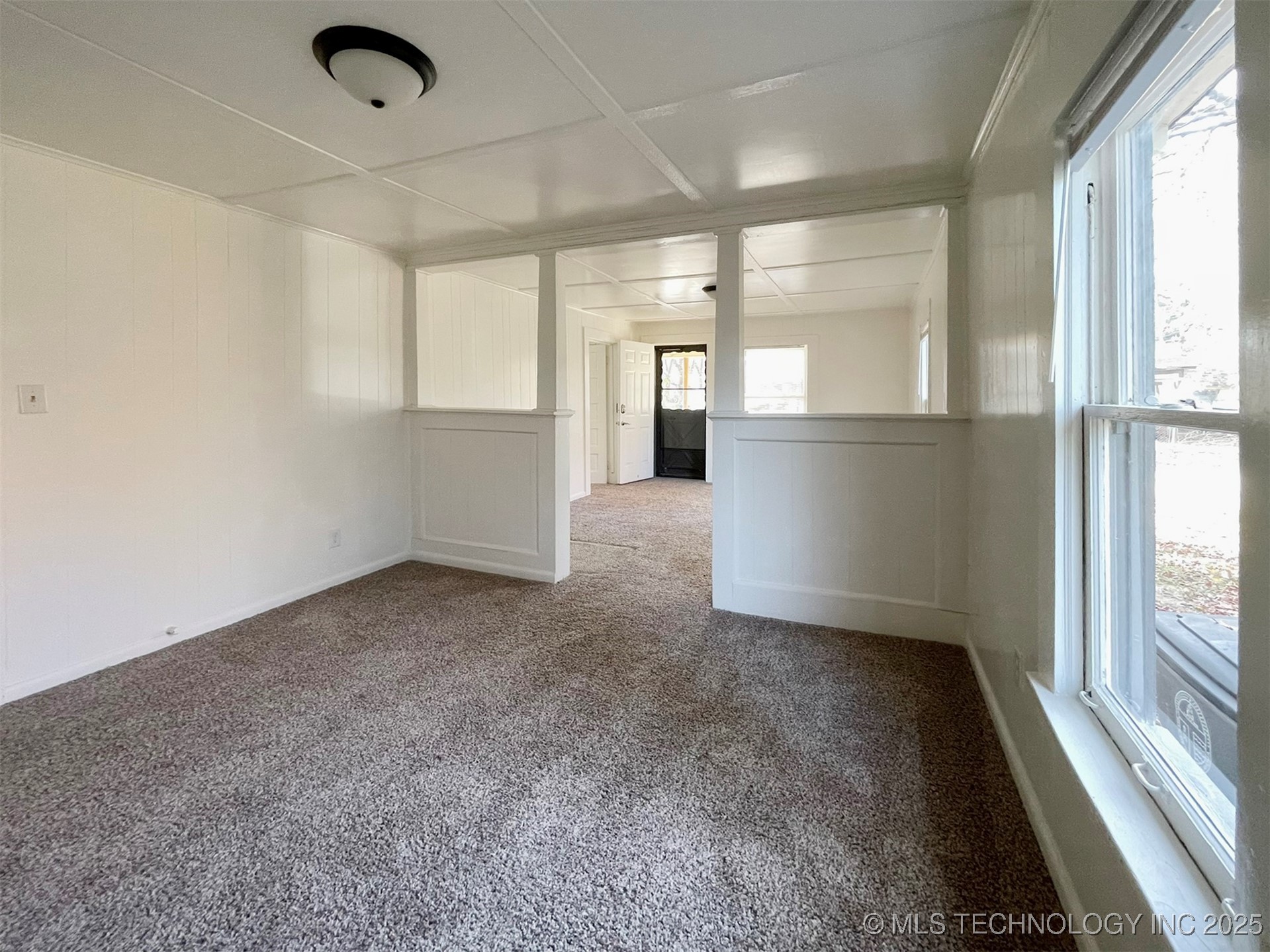 61 N Florence Avenue