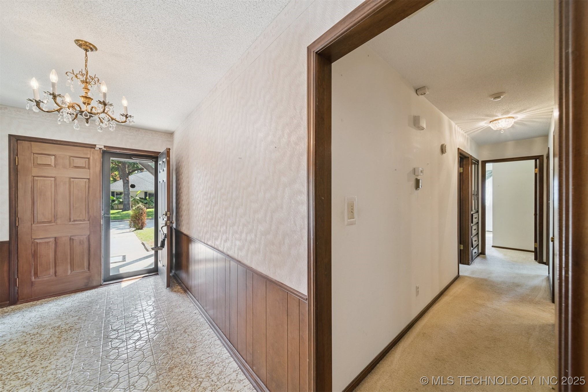 1411 N Choctaw Place