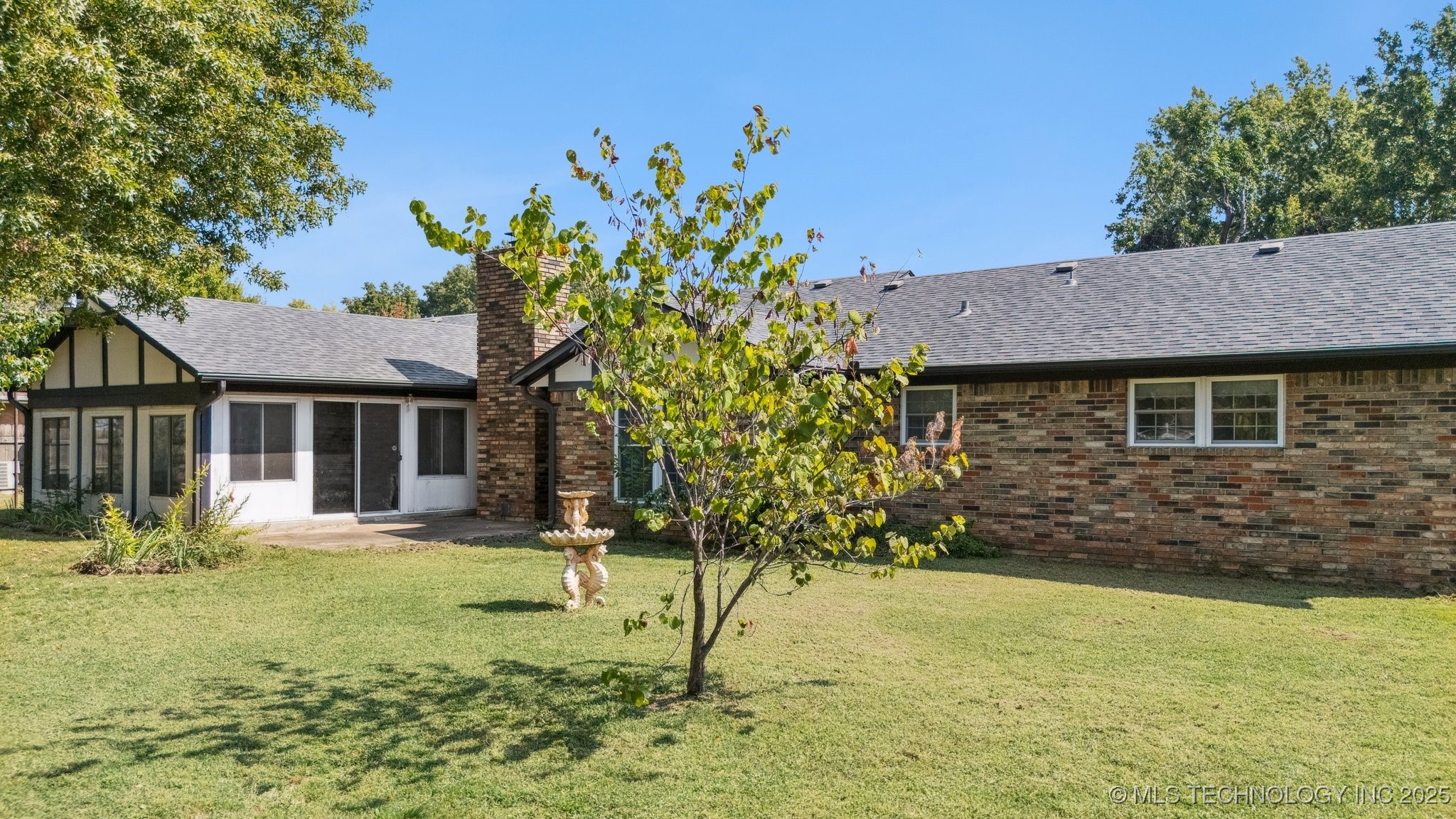 1411 N Choctaw Place