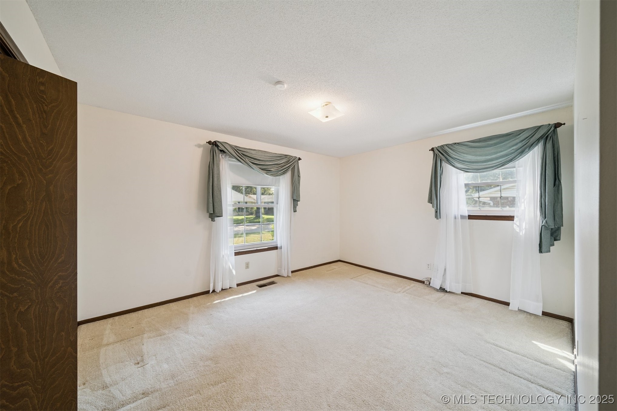 1411 N Choctaw Place