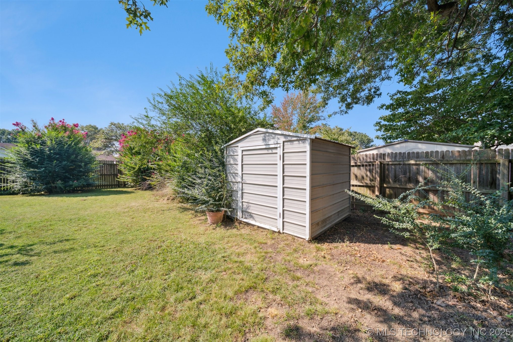 1411 N Choctaw Place