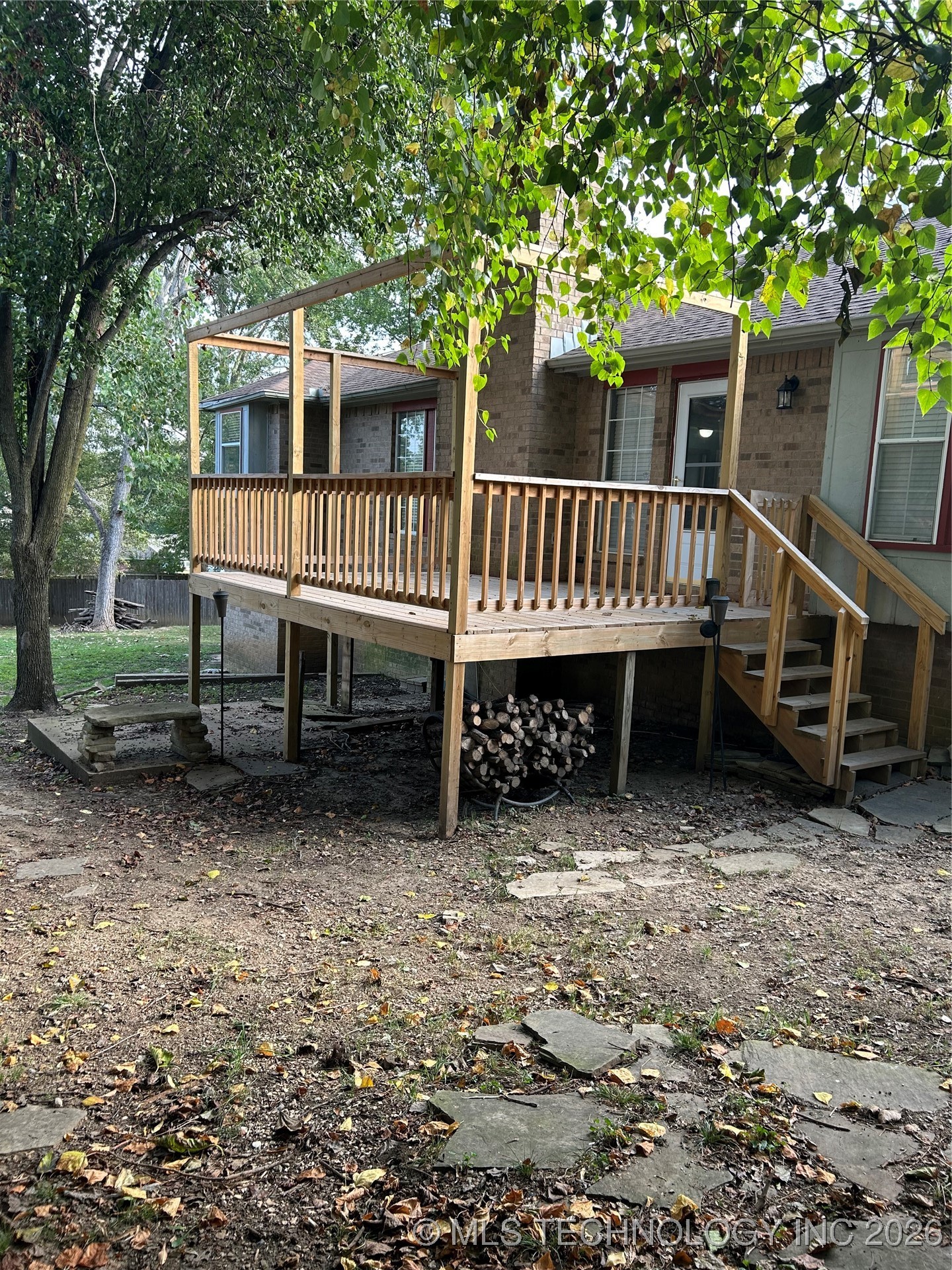 511 Glencoe Circle