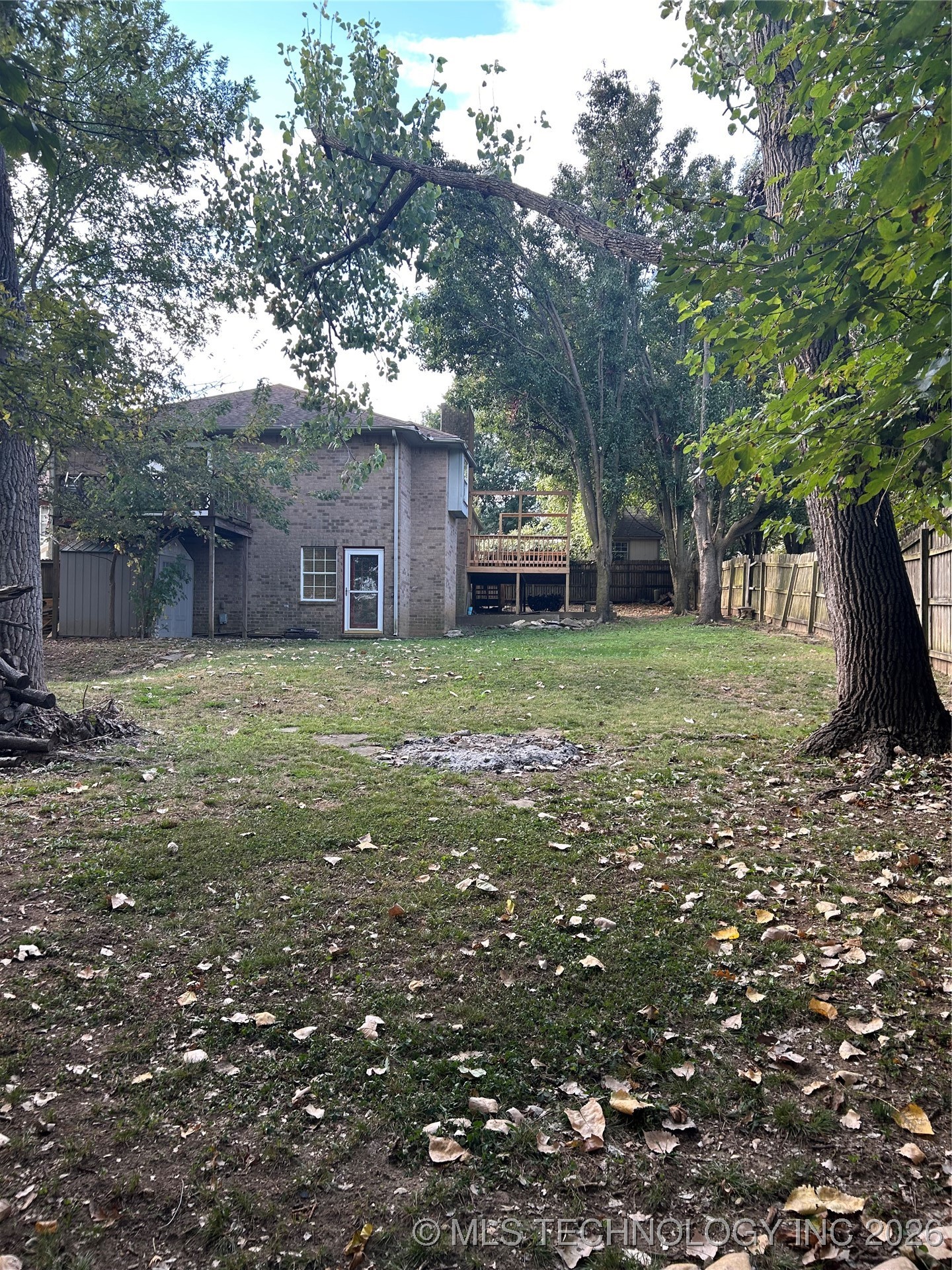 511 Glencoe Circle