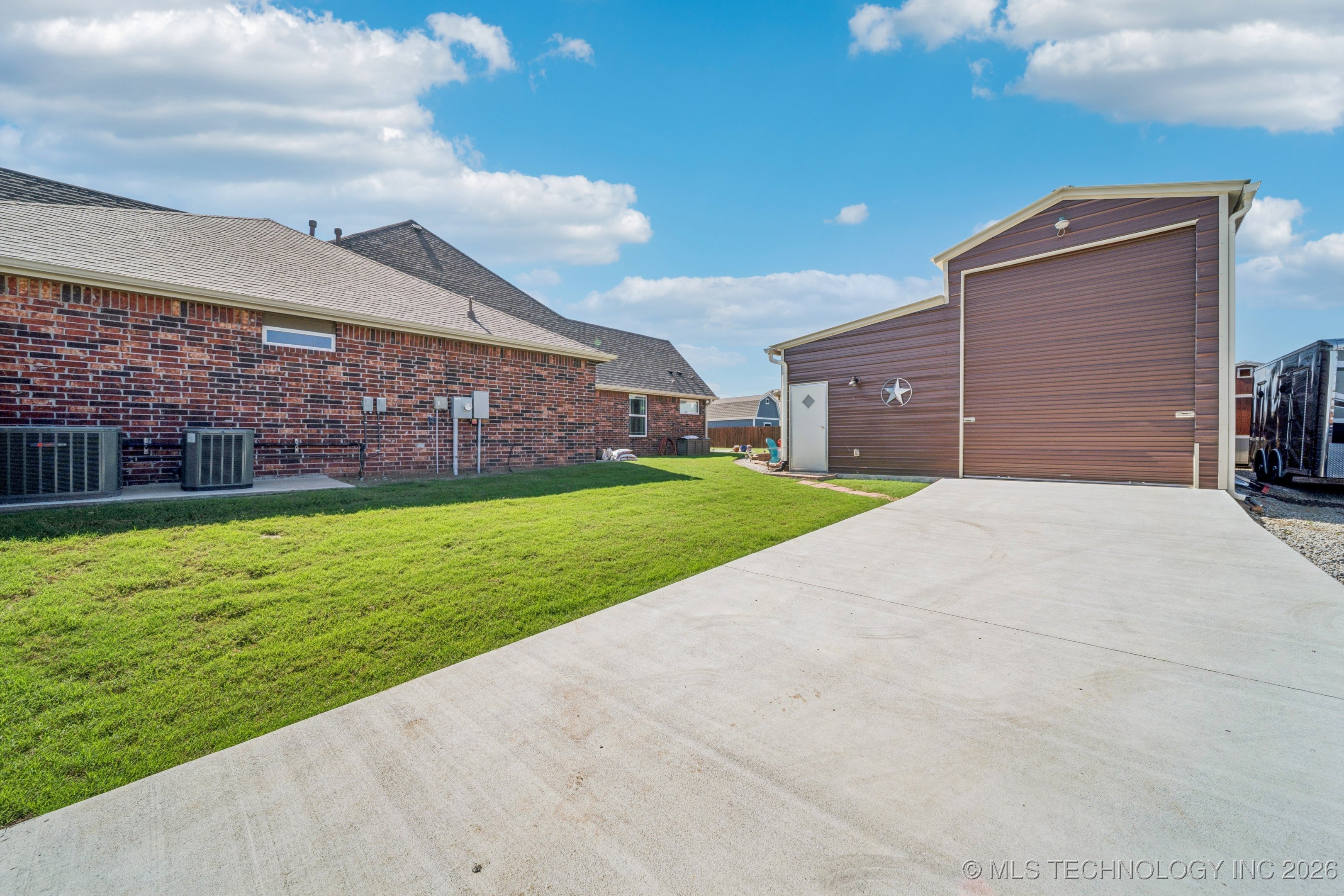 12860 N 44th Street S