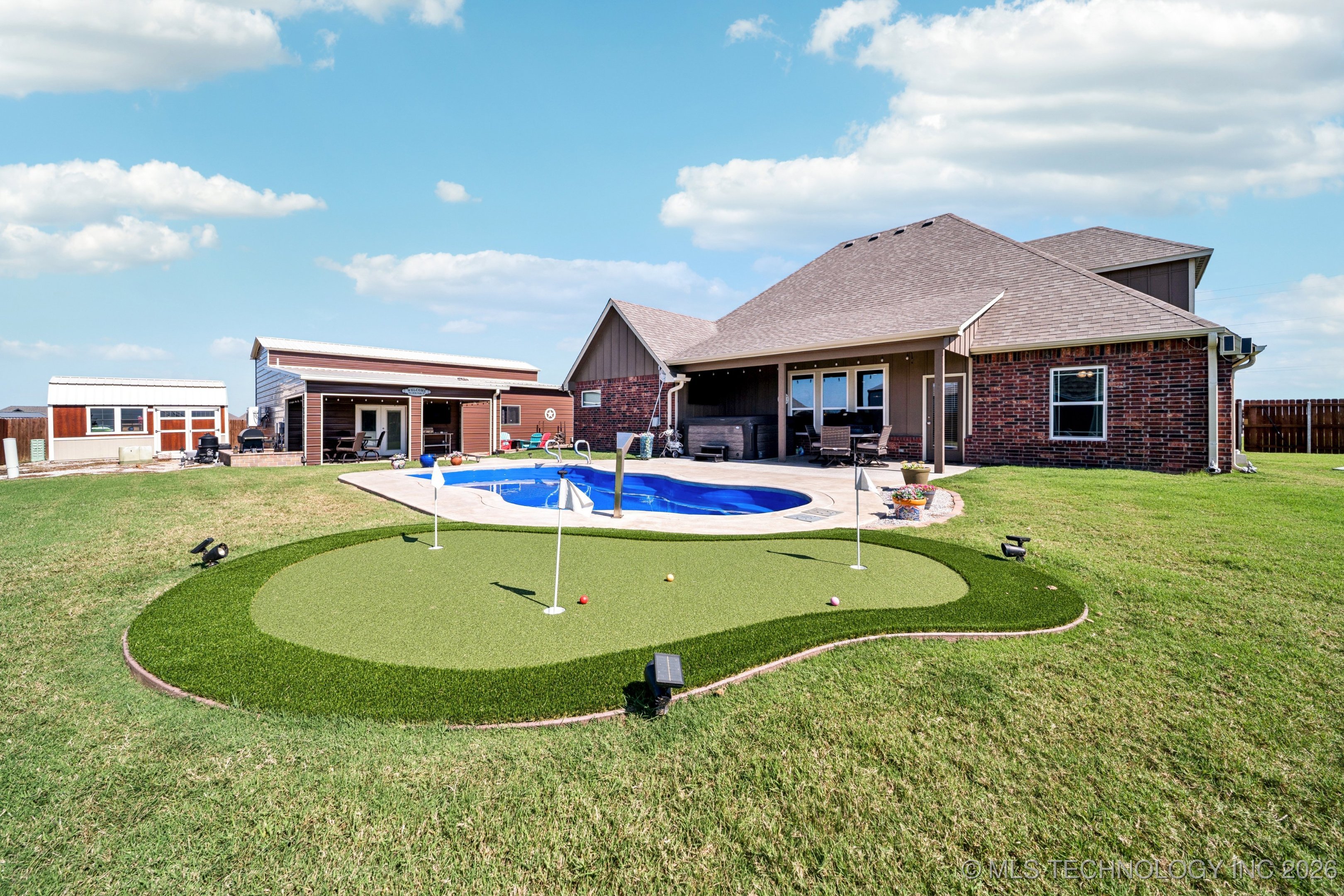 12860 N 44th Street S