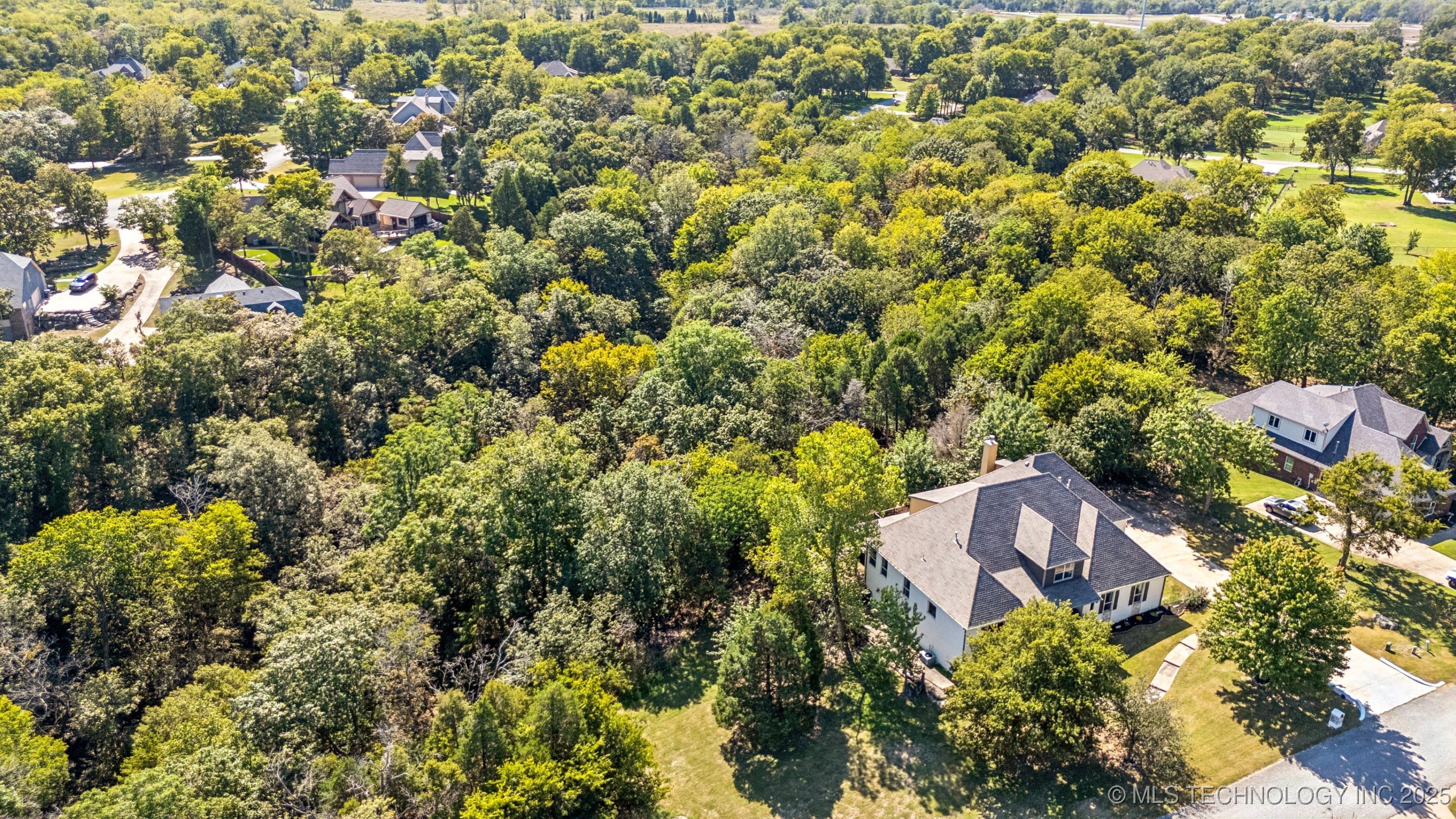 18894 E 80th Street North N