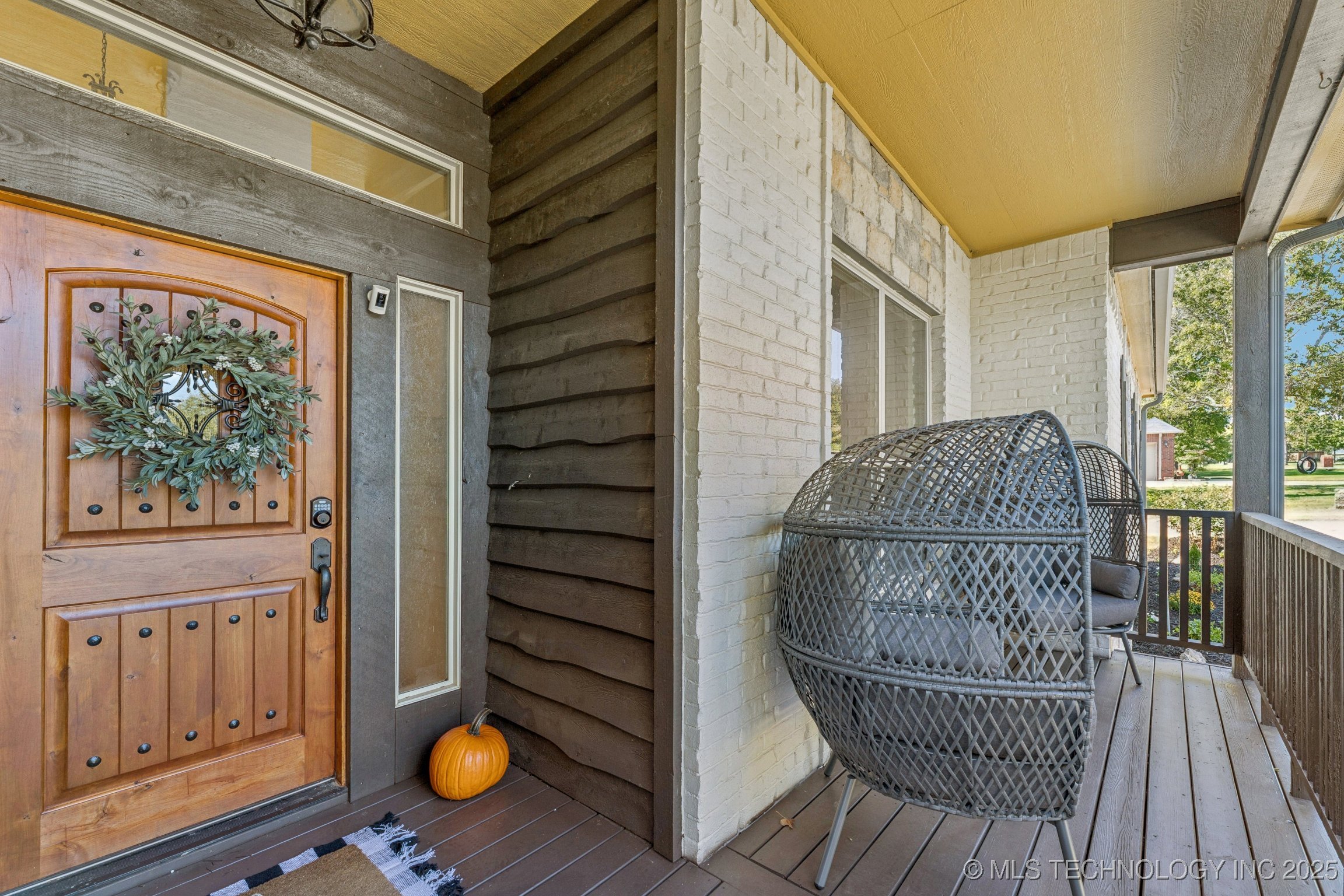 18894 E 80th Street North N