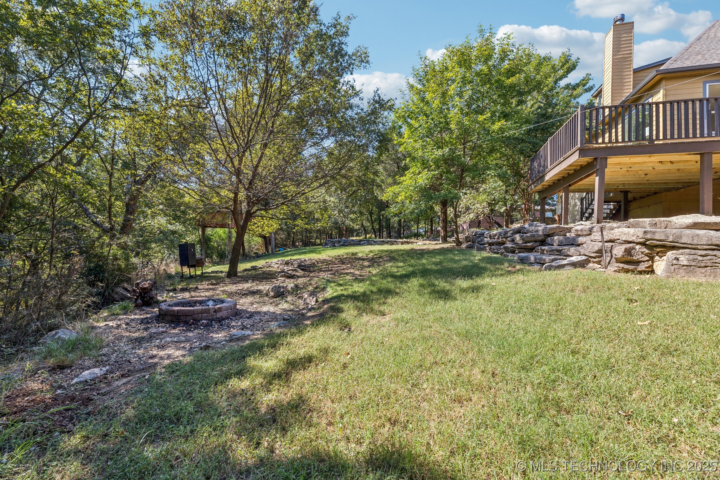 18894 E 80th Street North N