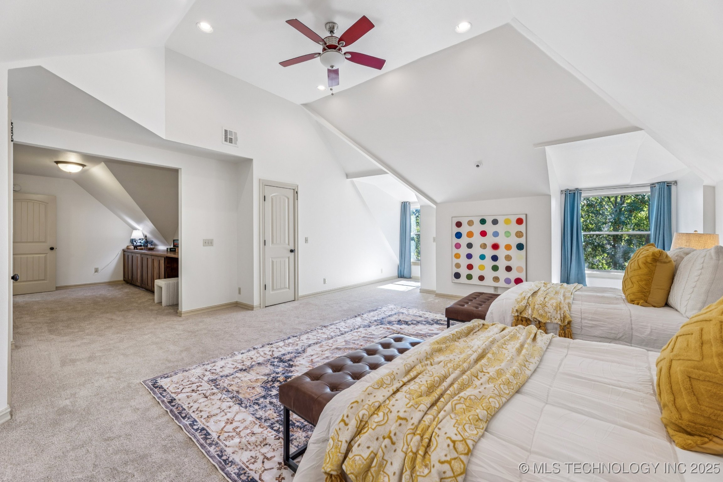 18894 E 80th Street North N